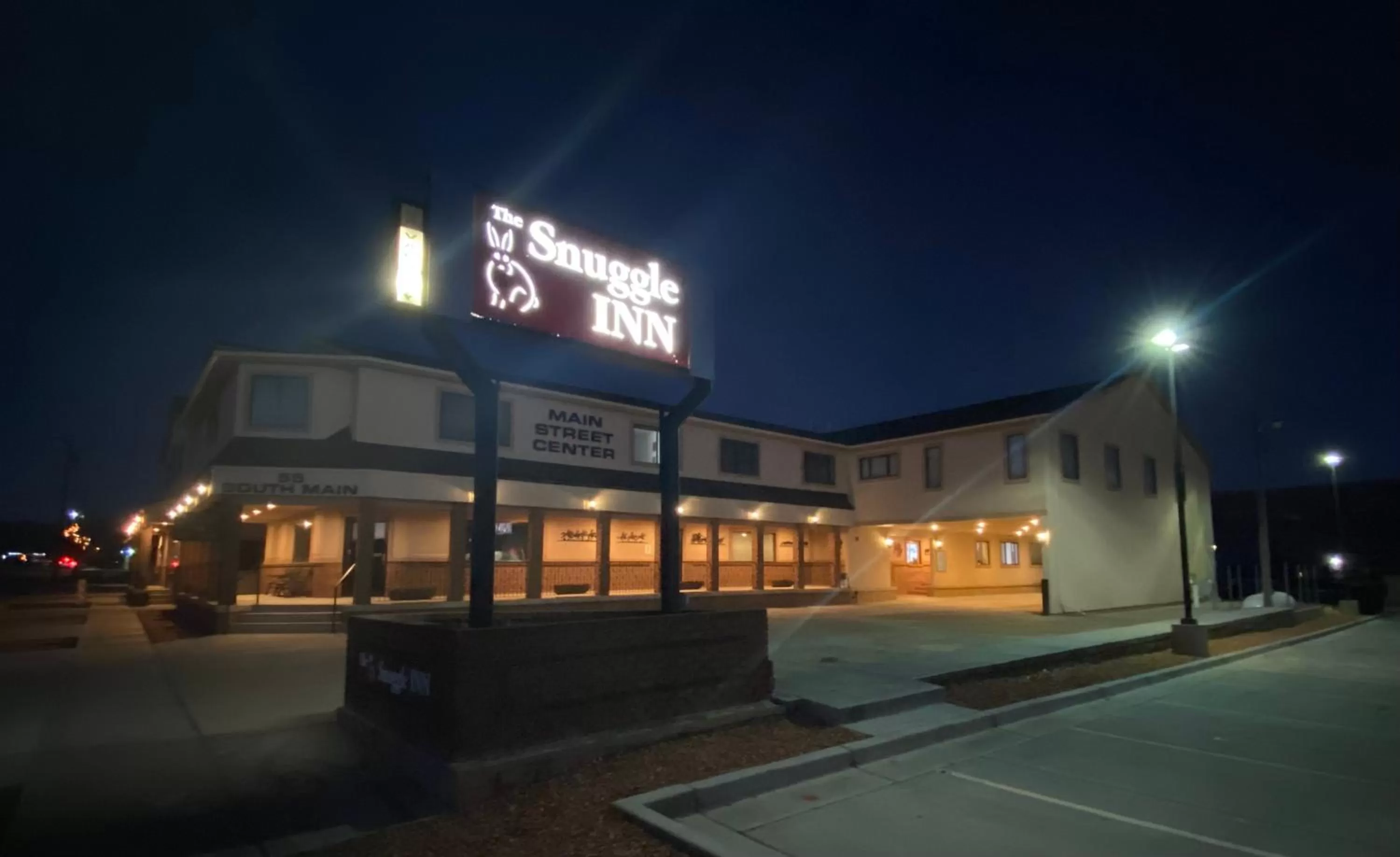 Property building in THE SNUGGLE INN