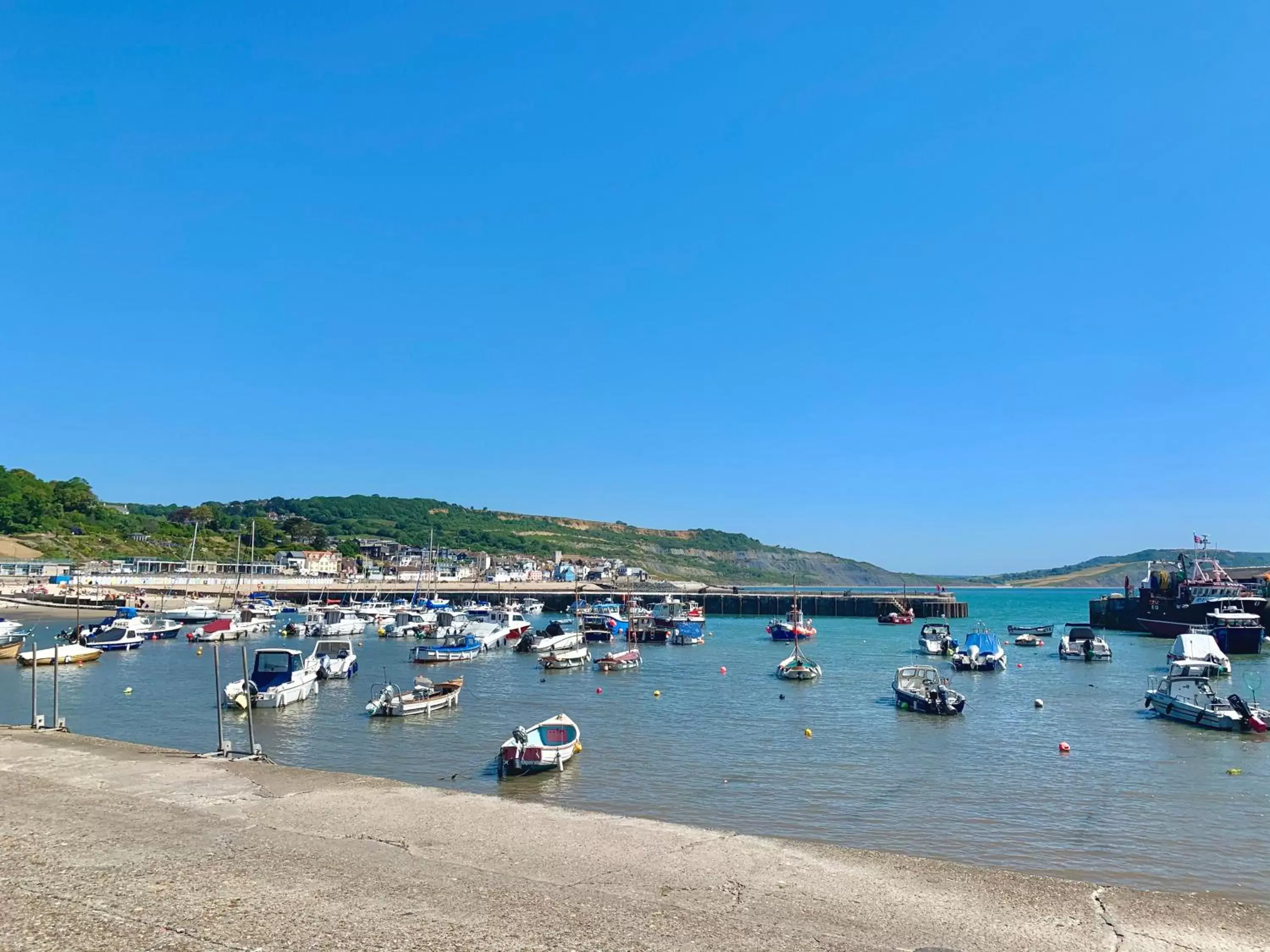 Nearby landmark, Beach in Nettle Bank