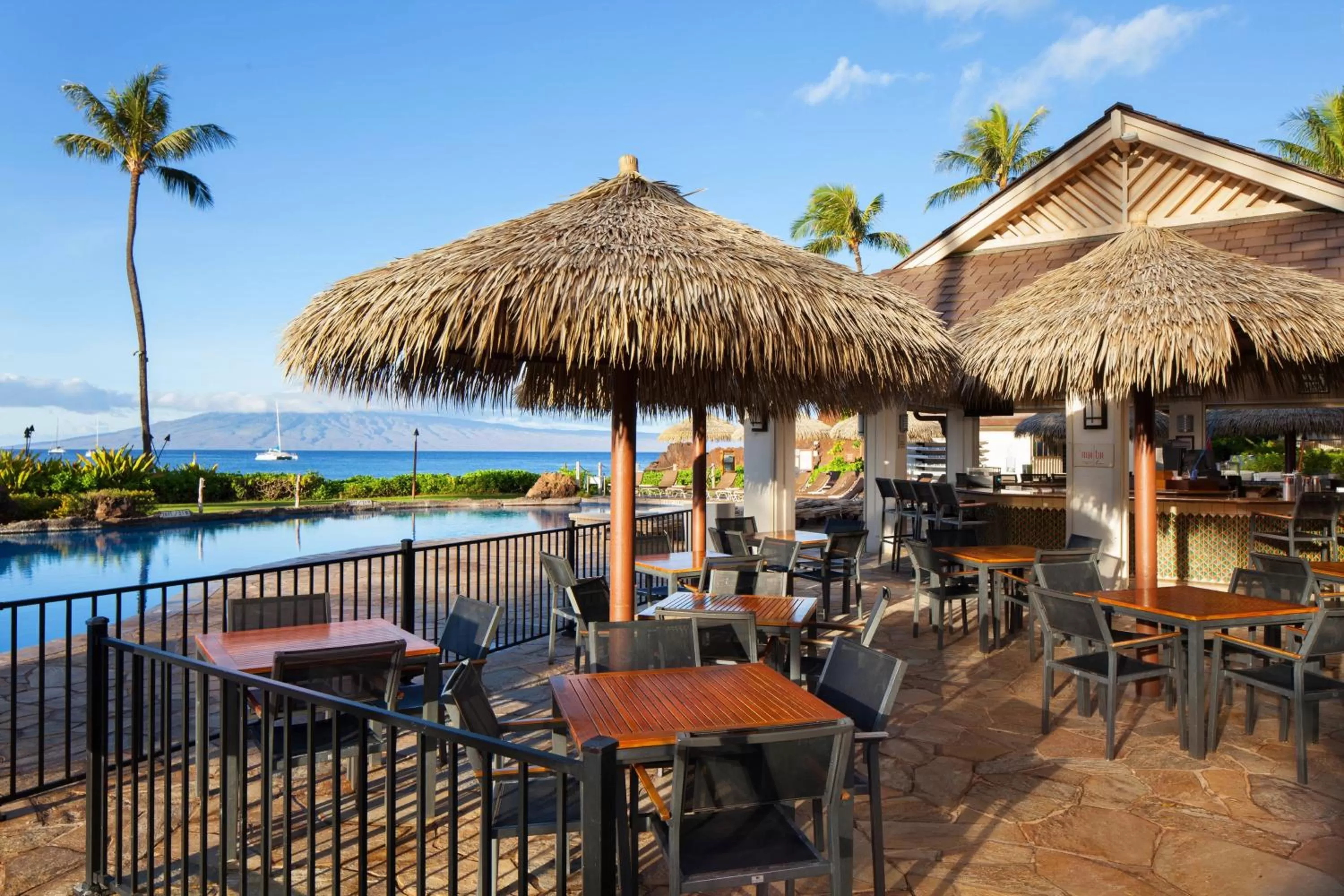 Restaurant/places to eat in Sheraton Maui Resort & Spa