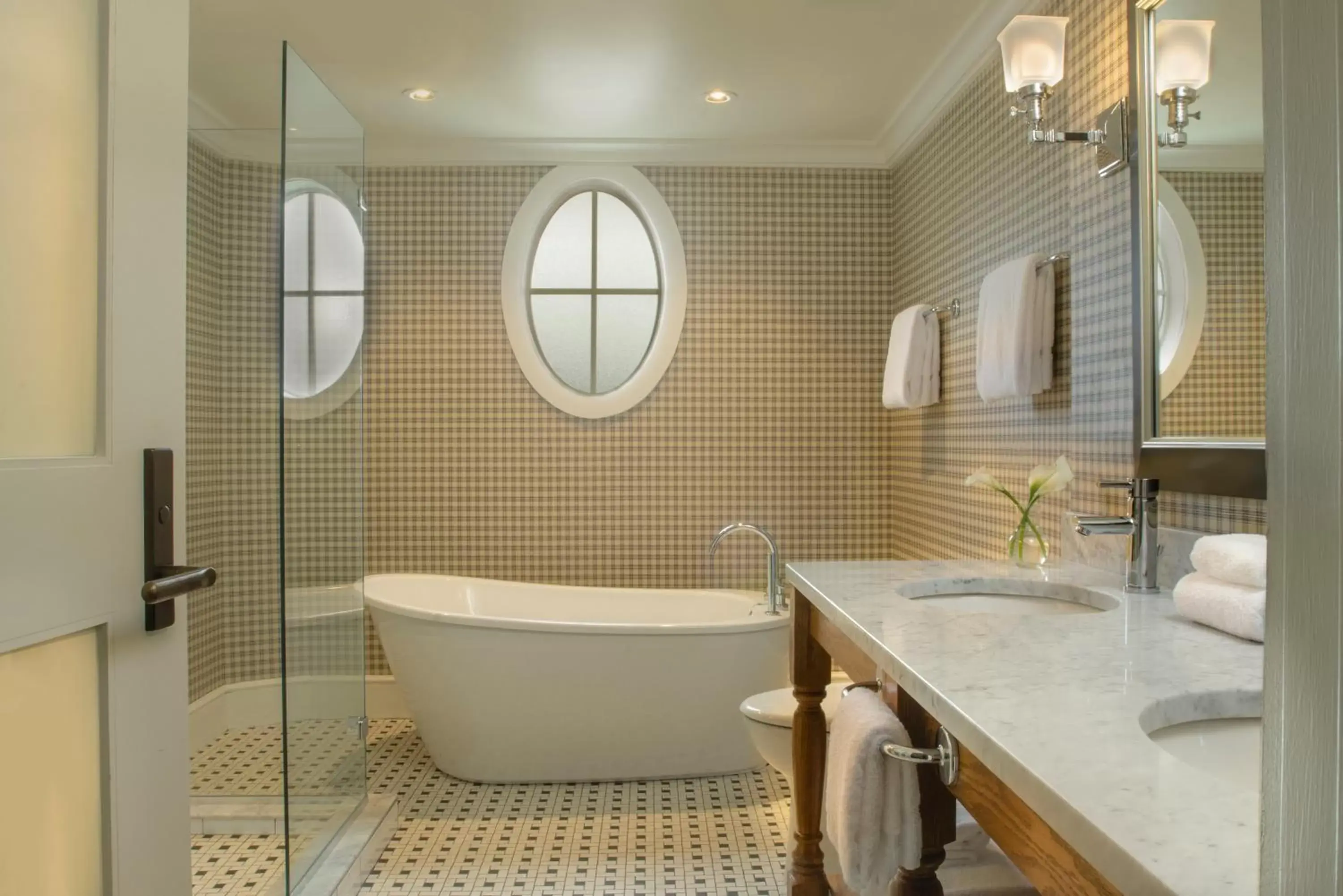 One-Bedroom King Suite - Communication Accessible in Kimpton Taconic Hotel by IHG One-Bedroom King Suite - Communication Accessible in Kimpton Taconic Hotel by IHG