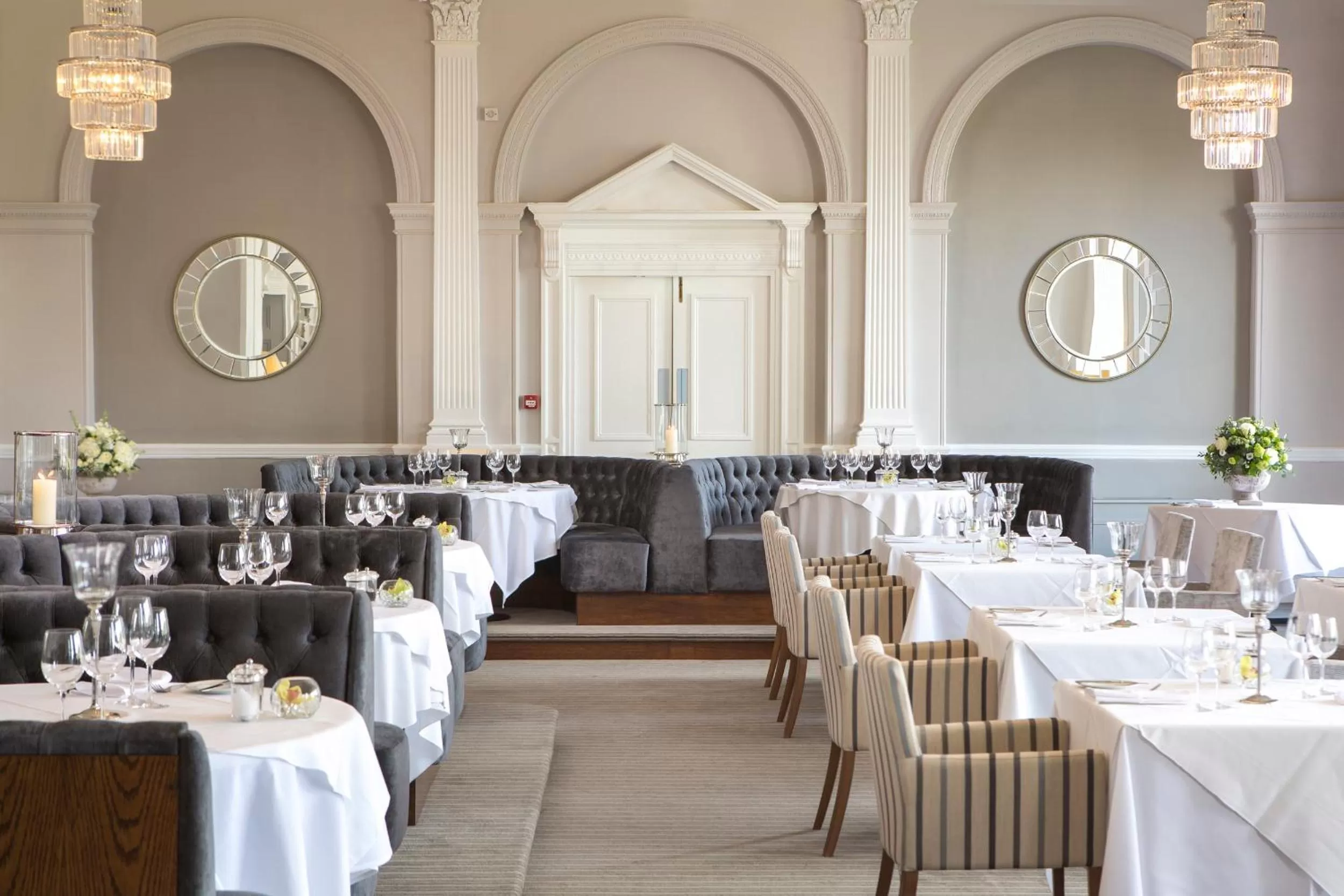 Restaurant/places to eat in The Belsfield Hotel