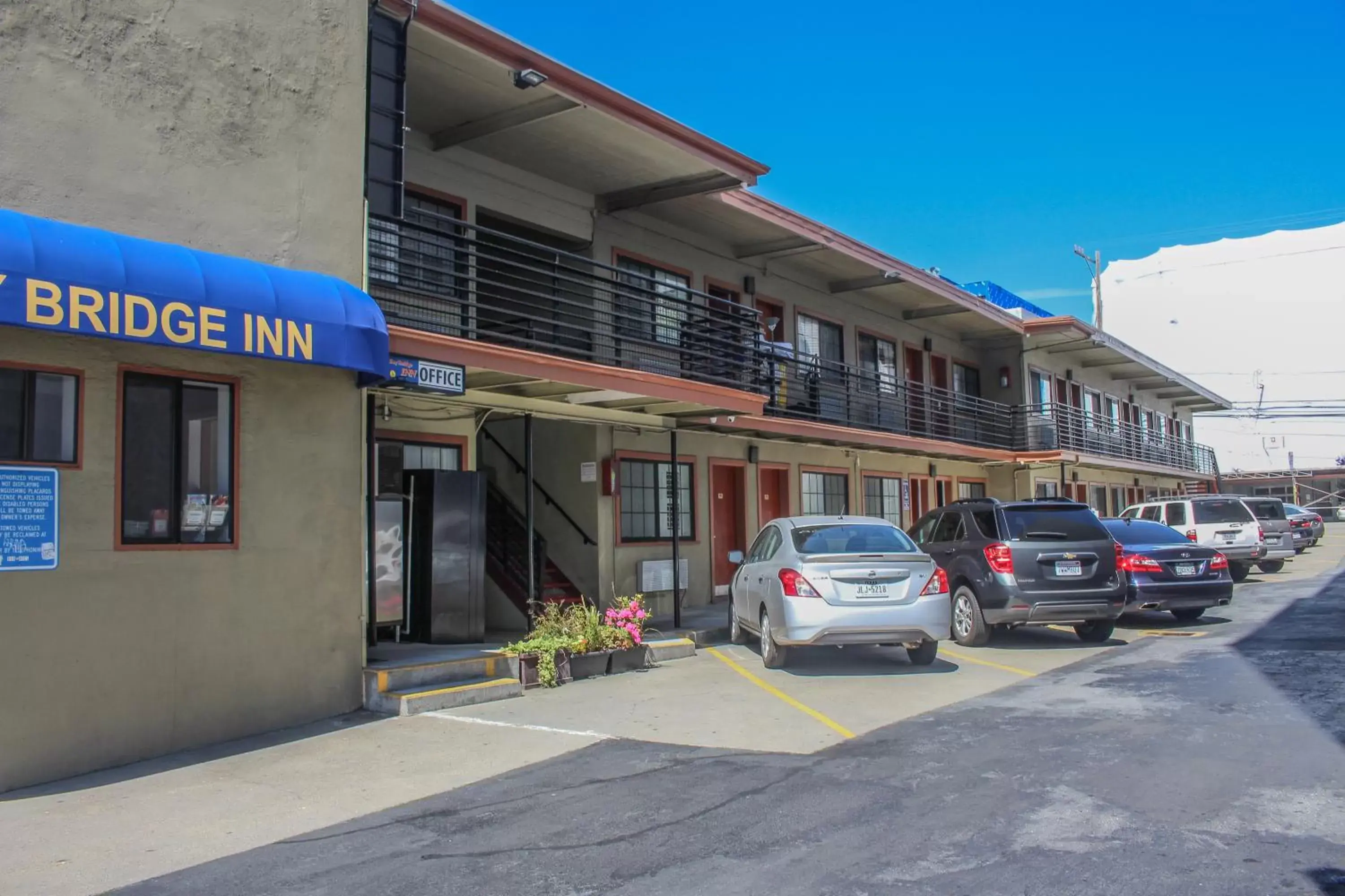 Other, Property Building in Bay Bridge Inn San Francisco