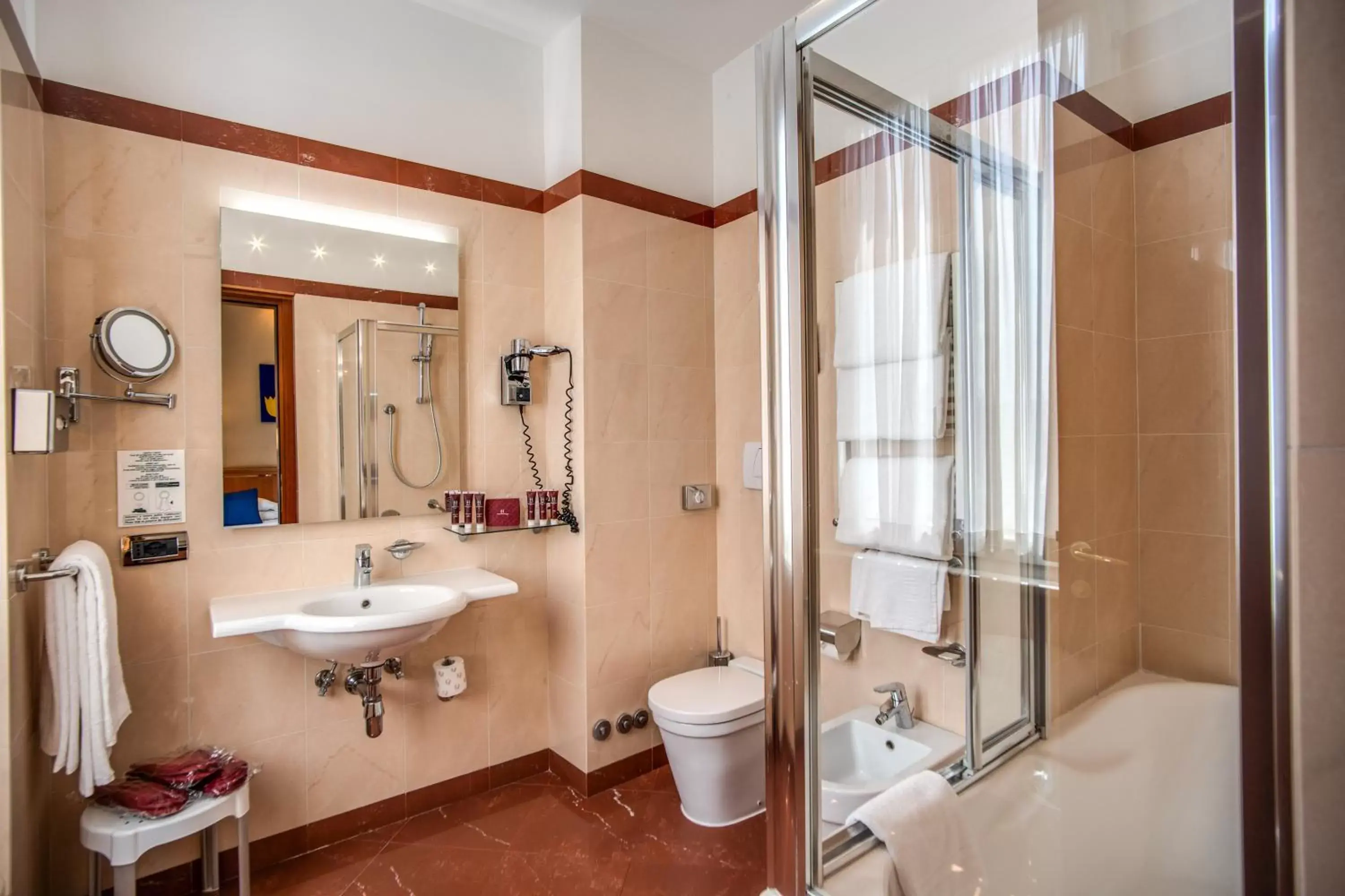 Bathroom in Hotel Diocleziano