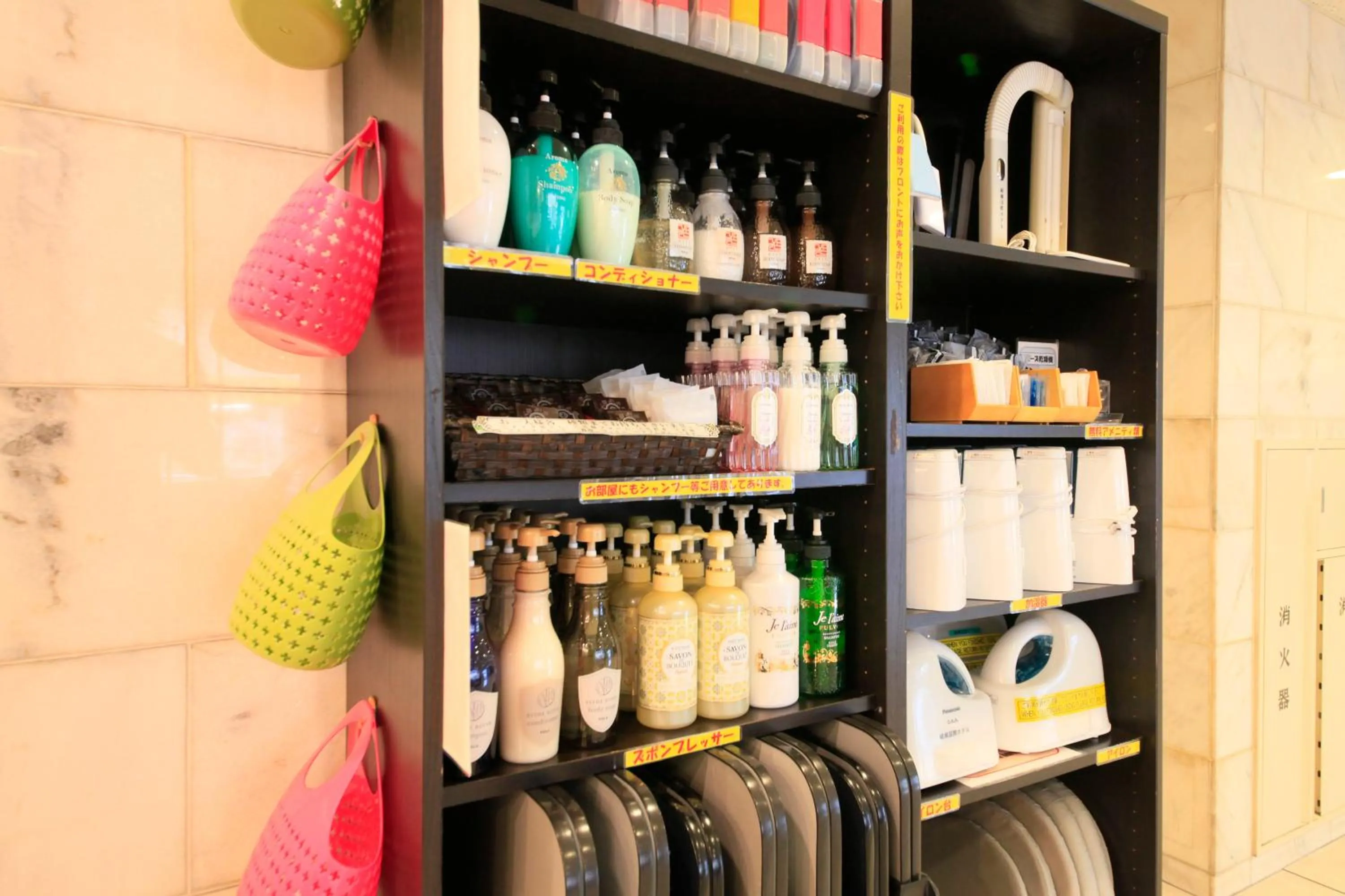 Area and facilities in Smile Hotel Tokyo Ayase Ekimae