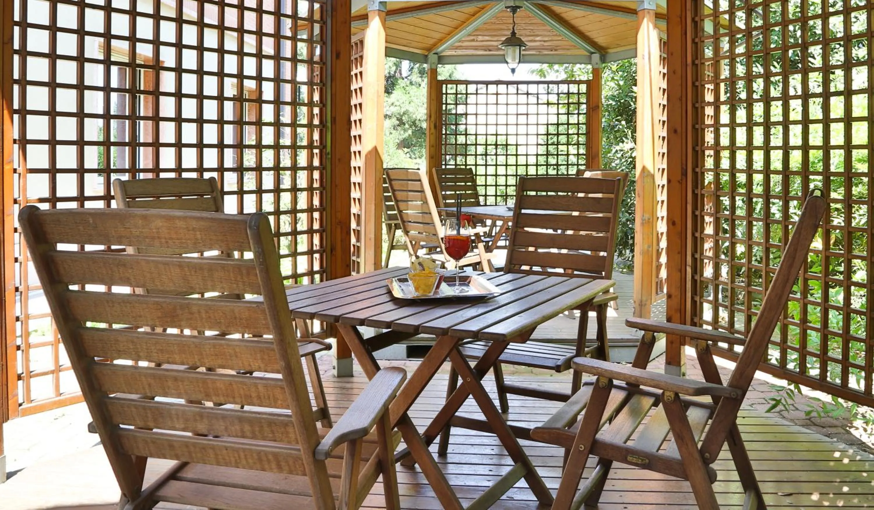 Restaurant/places to eat in Best Western Classic Hotel