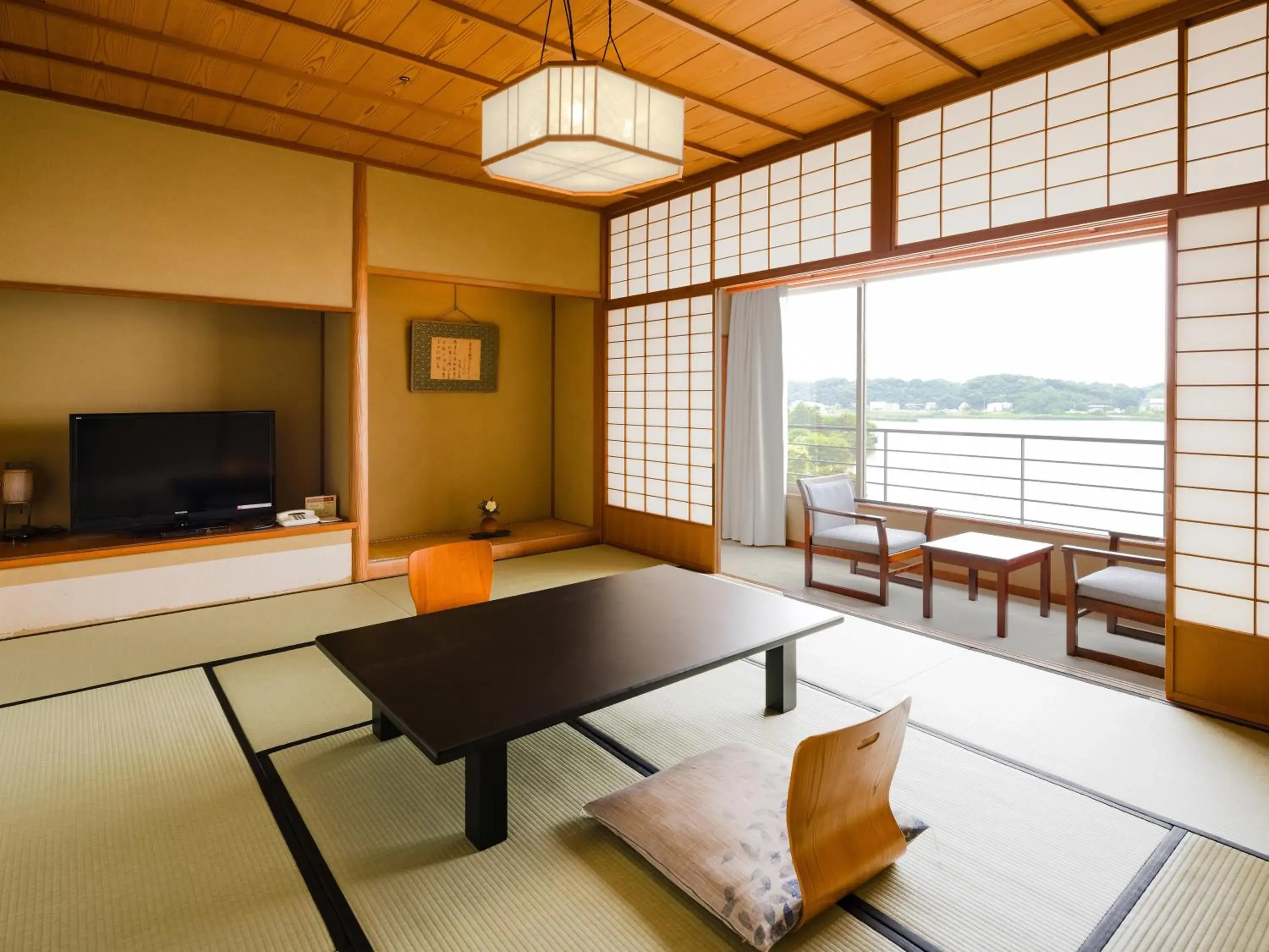 View (from property/room) in APA Hotel & Resort Kaga Katayamazu Onsen Kasuikyo View (from property/room) in APA Hotel & Resort Kaga Katayamazu Onsen Kasuikyo