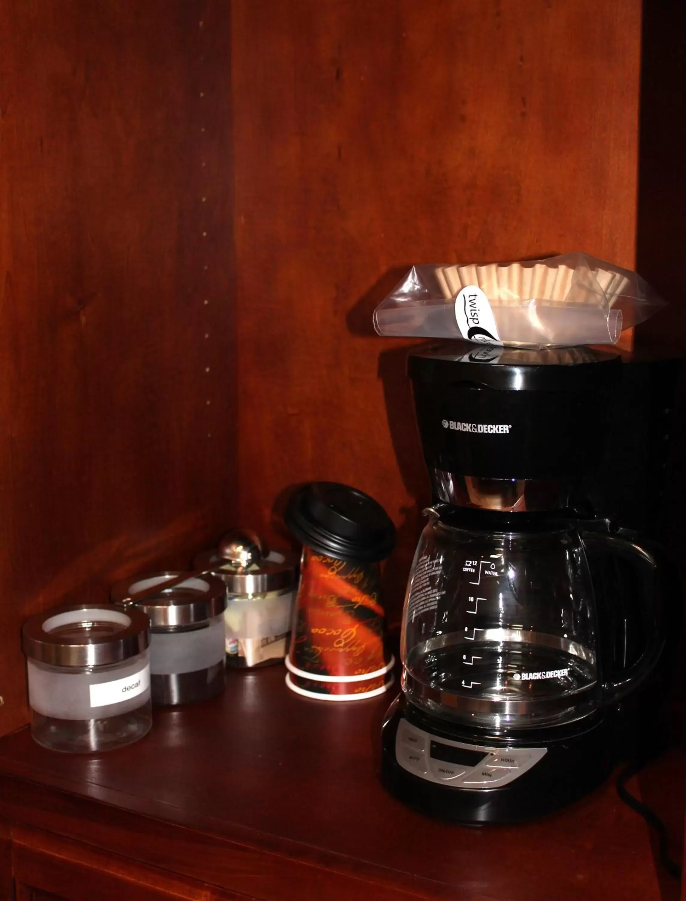 Coffee/tea facilities in Twisp River Suites
