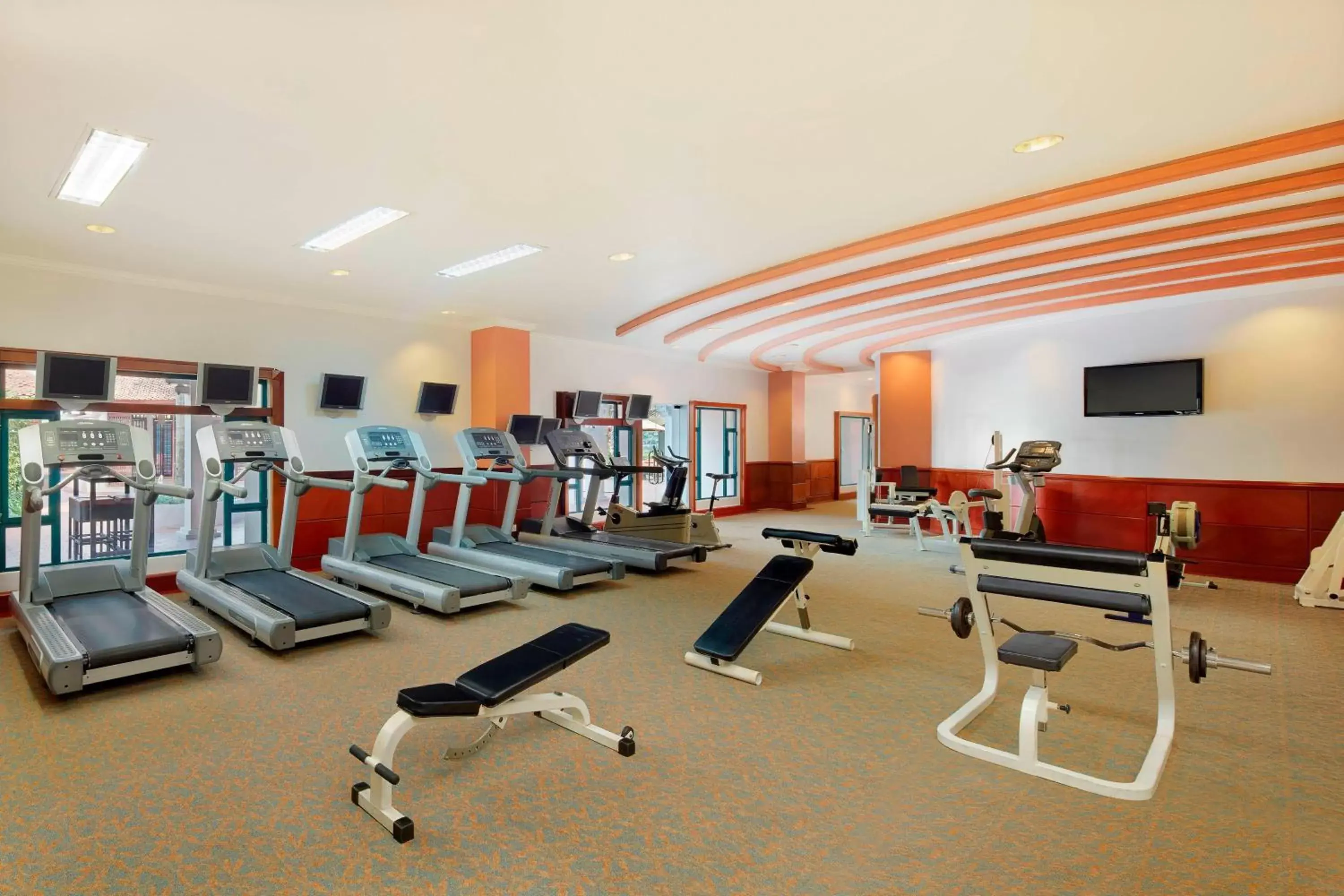 Fitness centre/facilities, Fitness Center/Facilities in Sheraton Hanoi Hotel