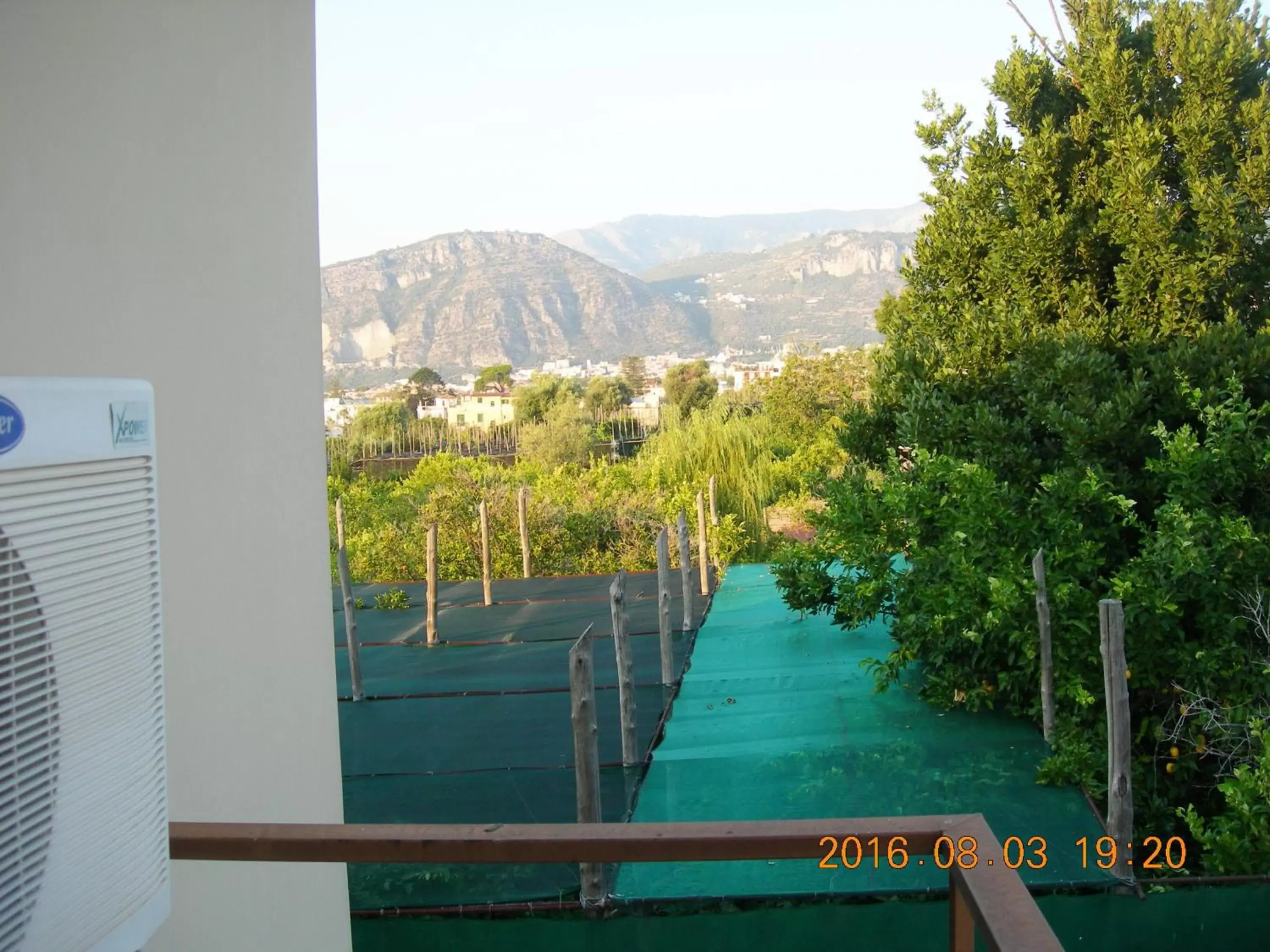 Bed, Mountain View in Soggiornisorrento