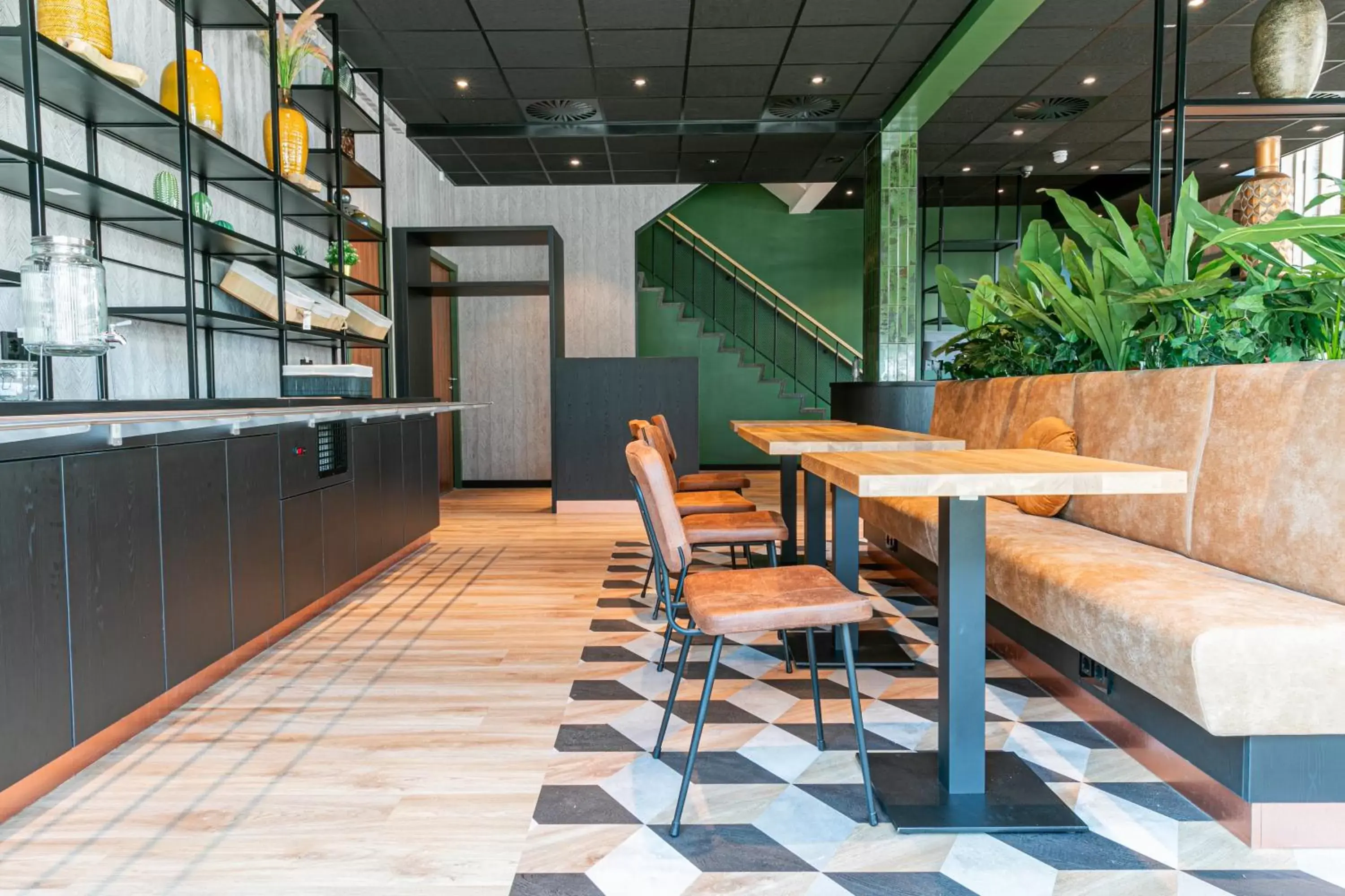 Seating area in Distrikt Hotels Amsterdam Zaandam