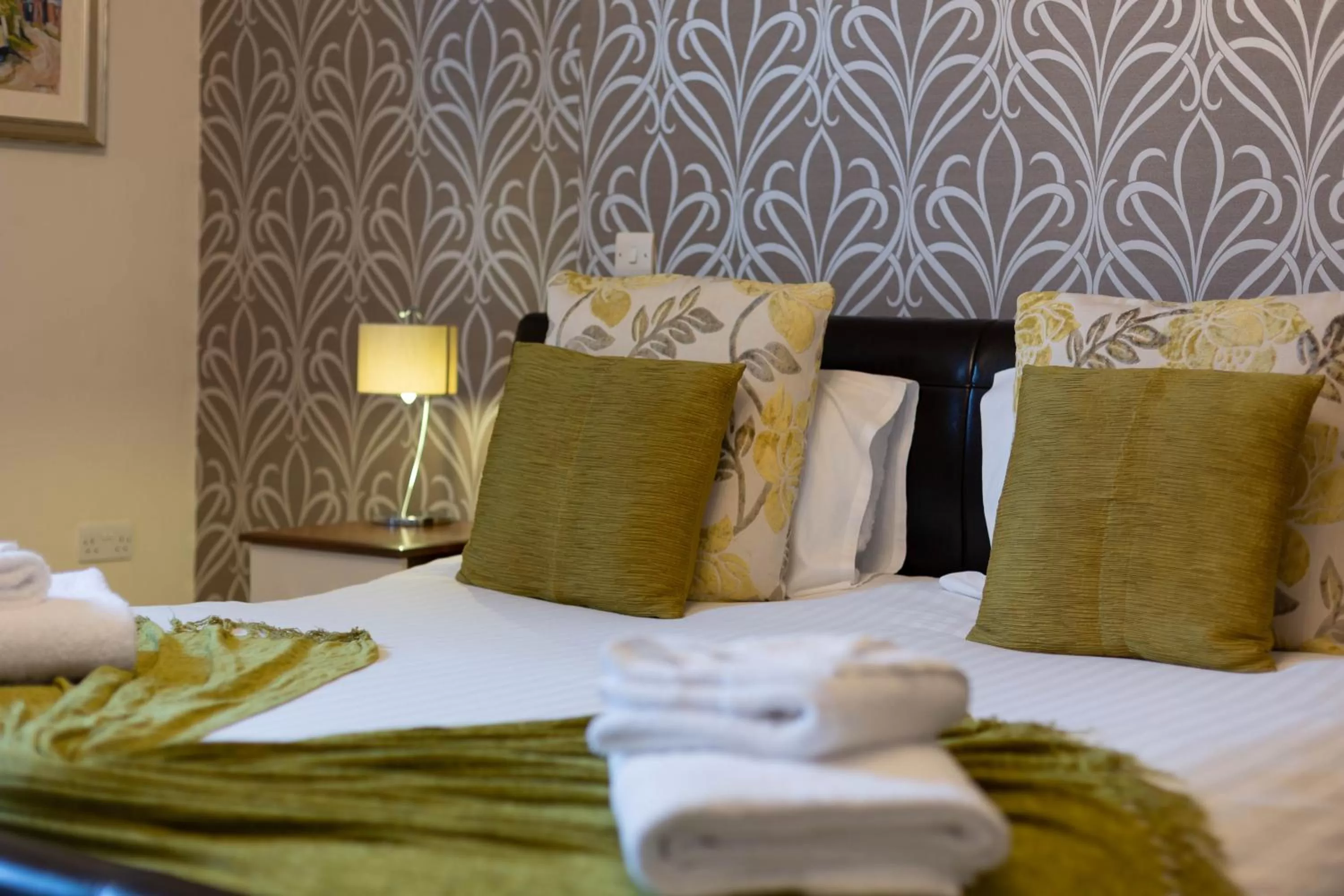 Bed in Advocate Arms