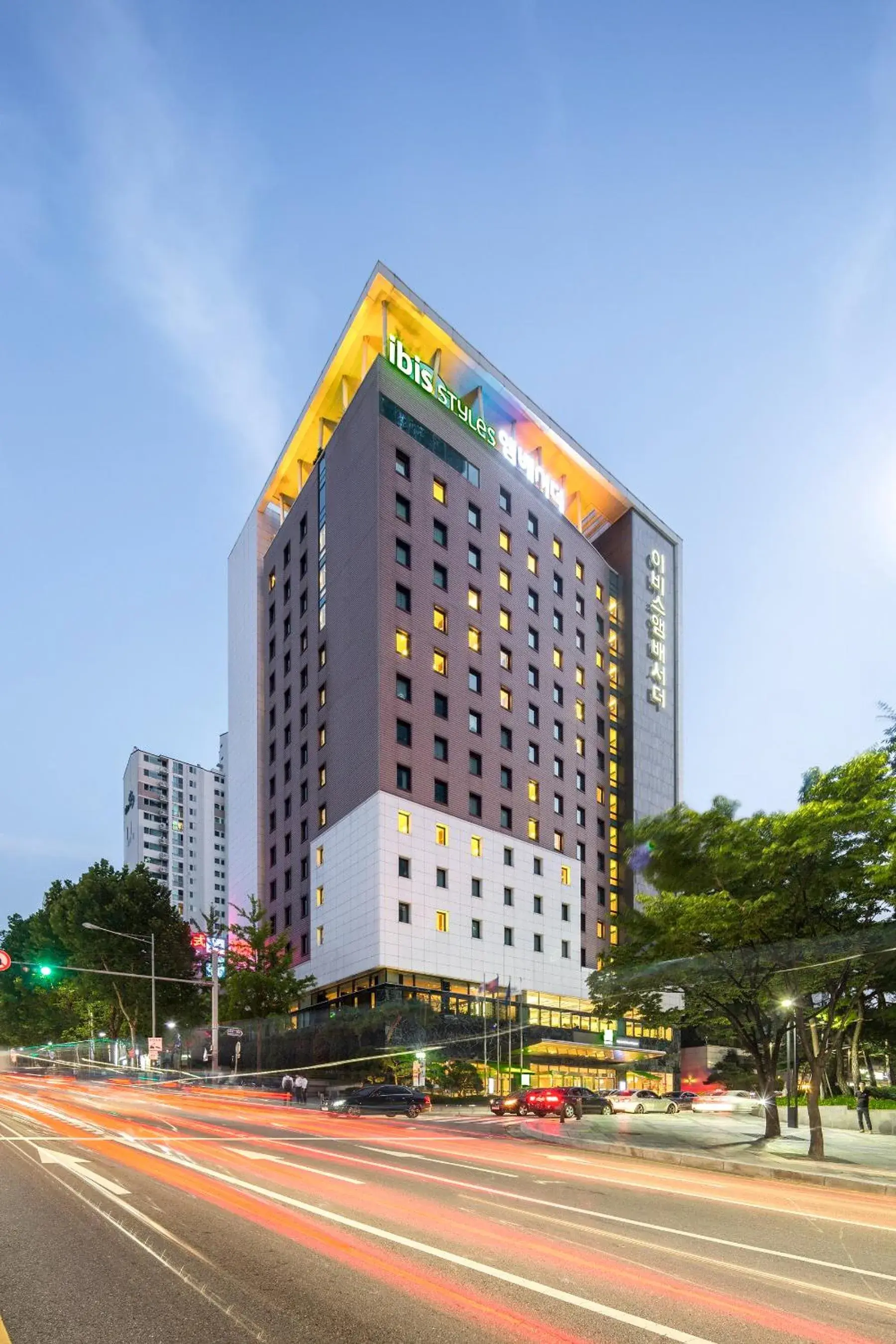 Property building in Ibis Styles Ambassador Seoul Gangnam