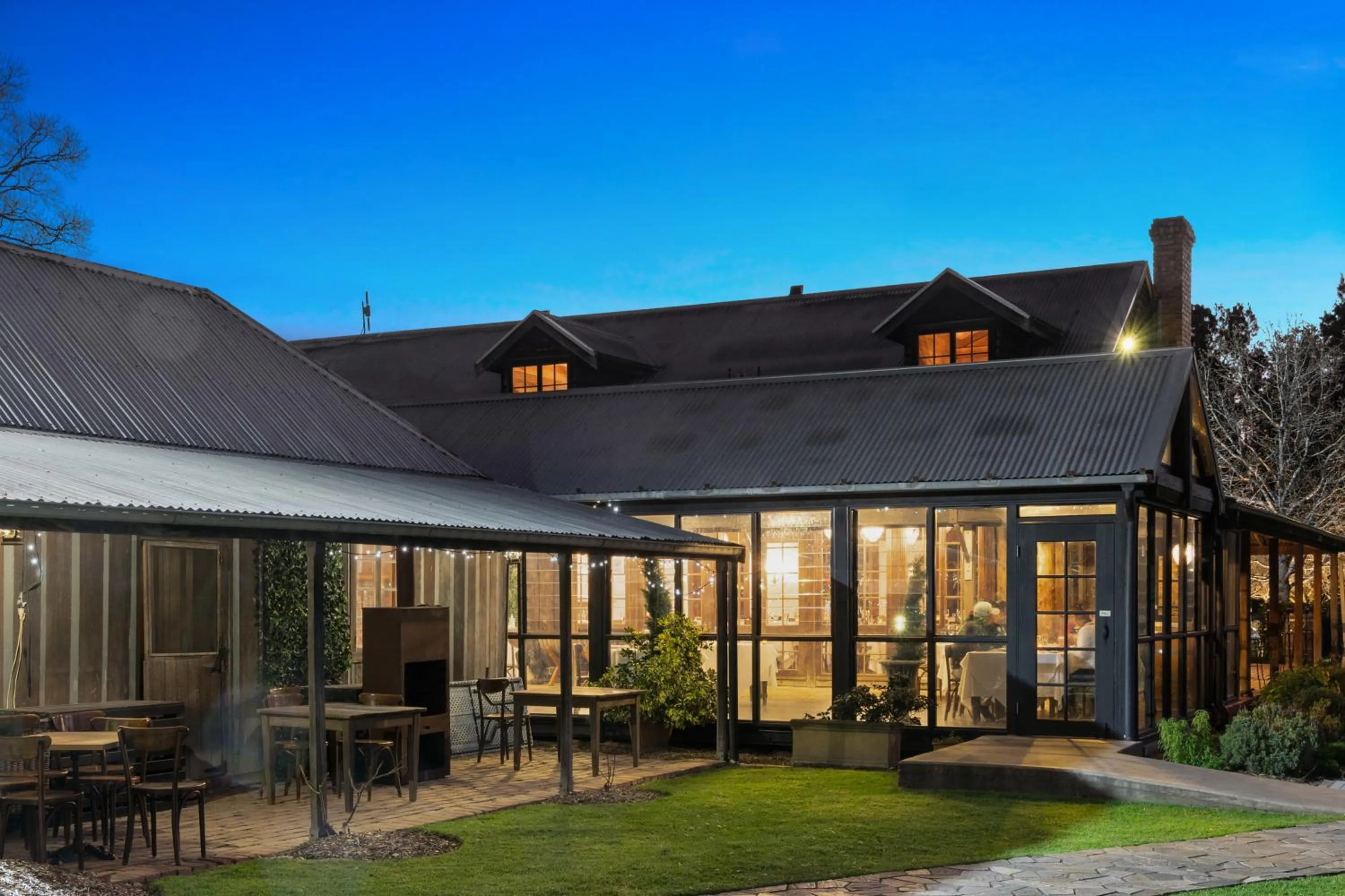 Restaurant/places to eat in The Convent Hunter Valley Hotel