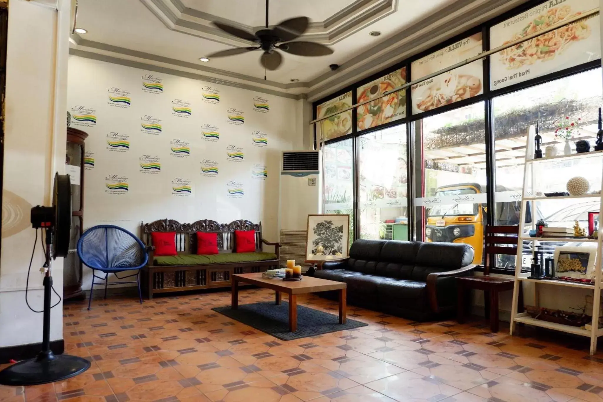 Lobby or reception, Seating Area in RedDoorz near Maribago Barangay Hall