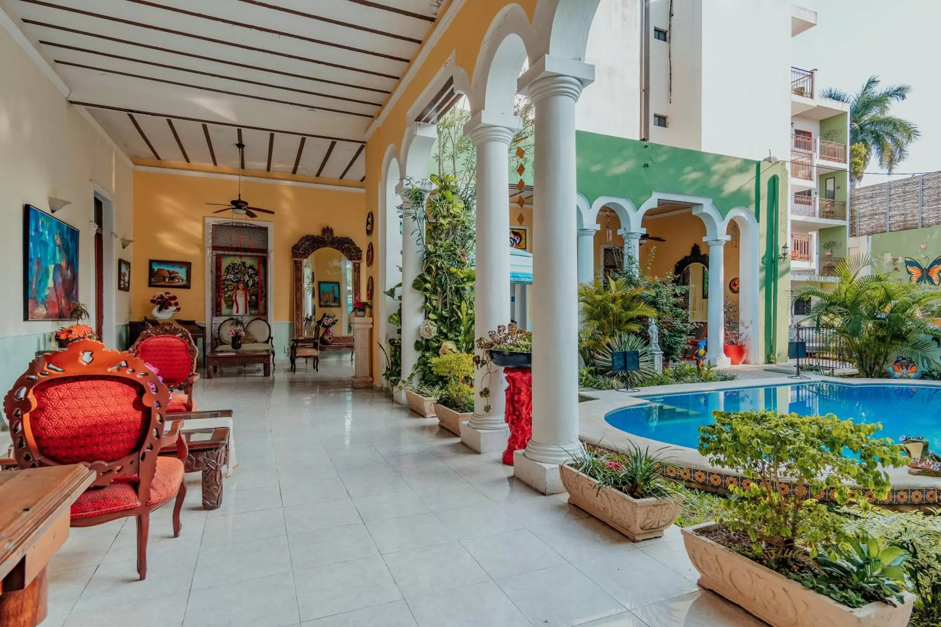 Patio in Hotel Santa María Mérida