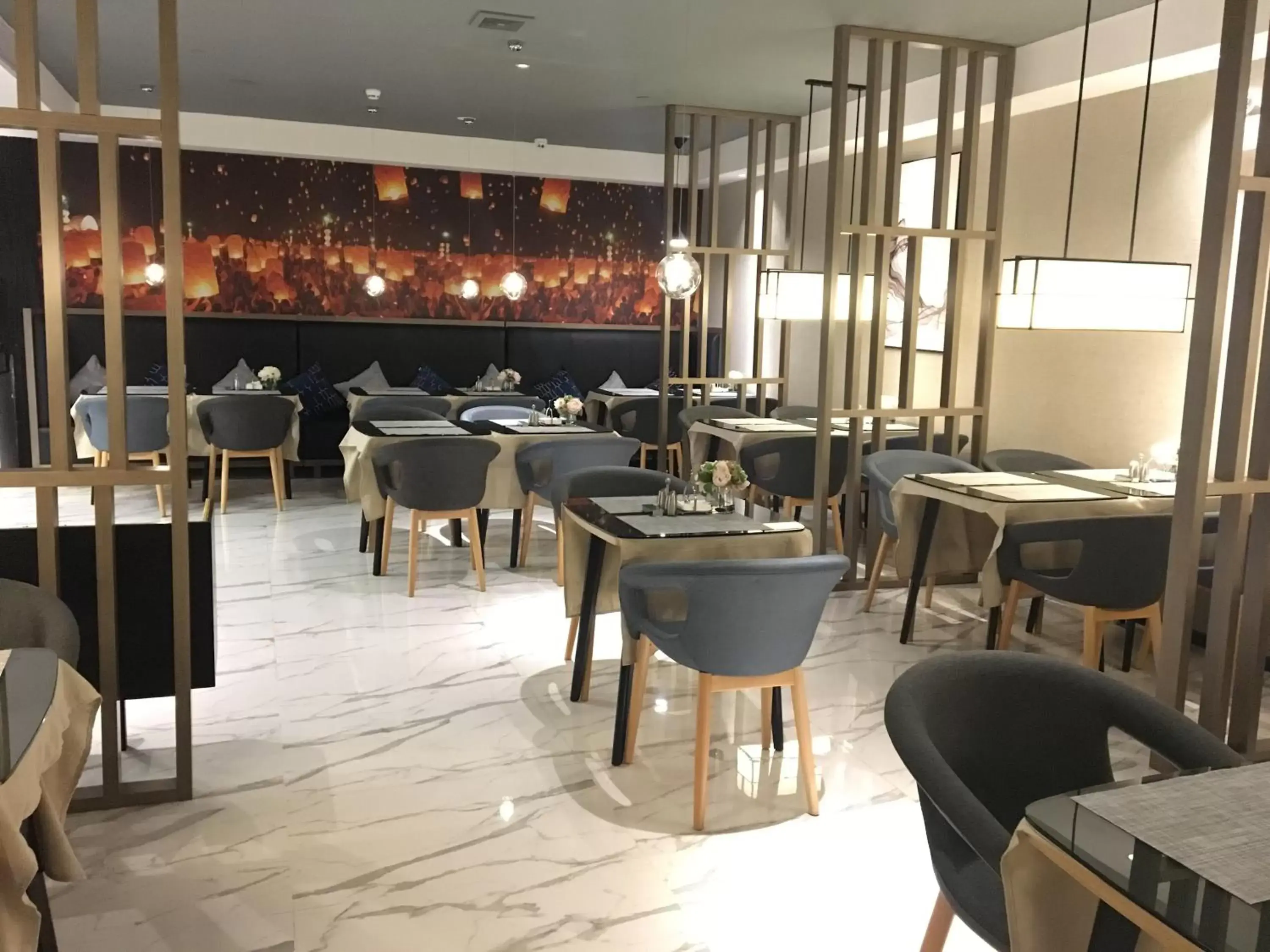 Restaurant/places to eat in Paco Hotel Dongpu Guanghzou -Free Shuttle Bus for Canton Fair Restaurant/places to eat in Paco Hotel Dongpu Guanghzou -Free Shuttle Bus for Canton Fair