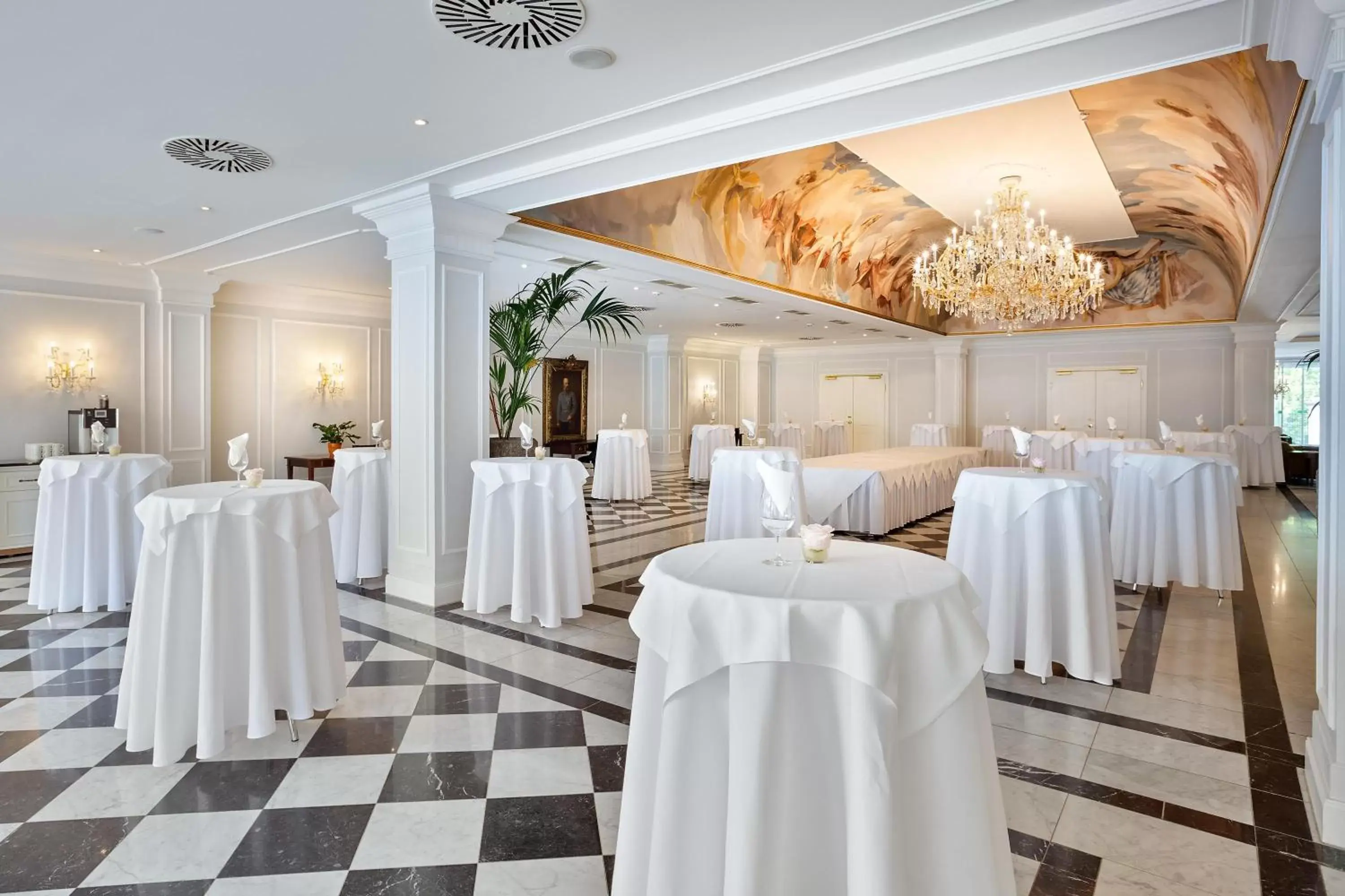 Lobby or reception, Banquet Facilities in Austria Trend Parkhotel Schönbrunn Wien