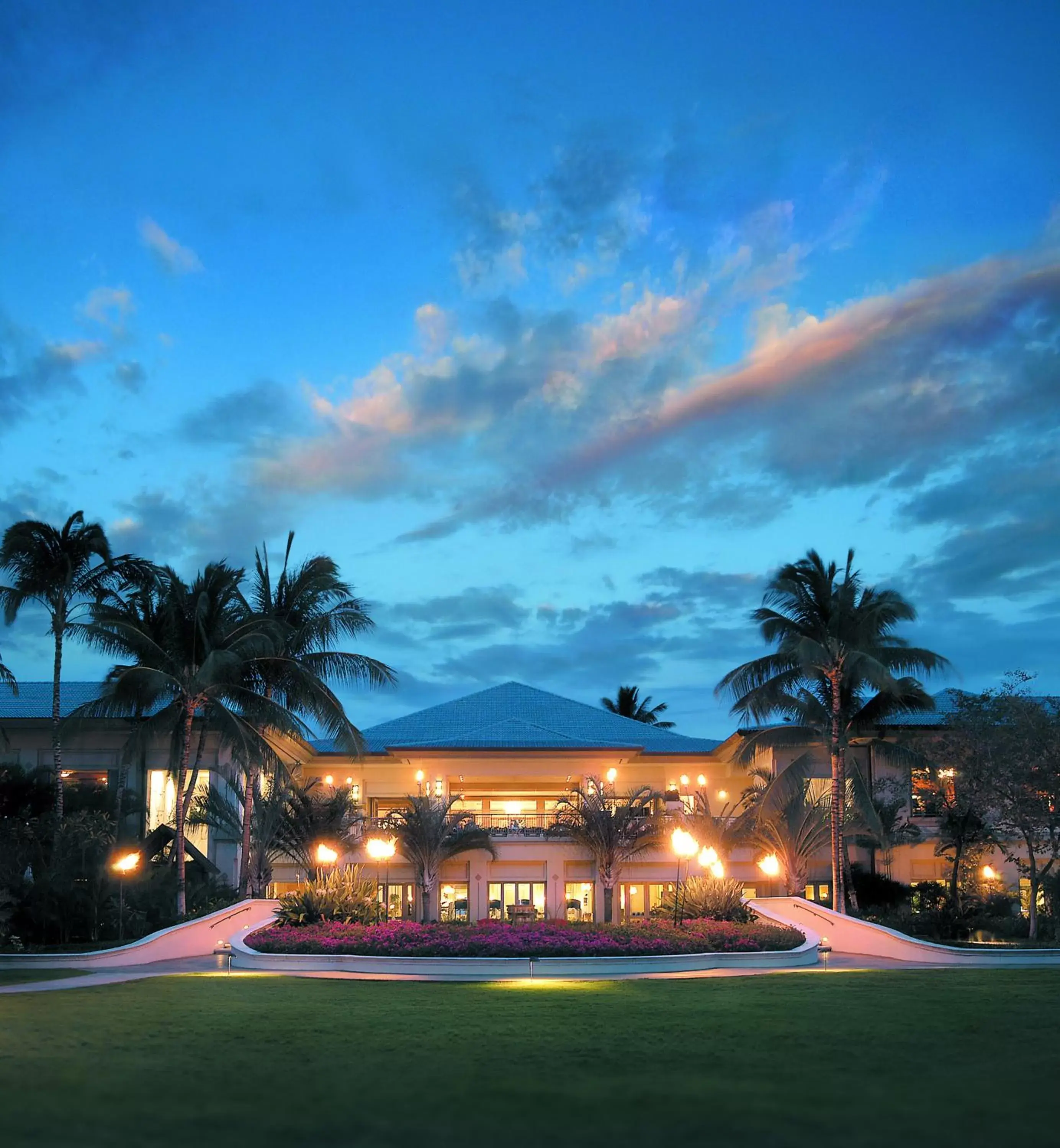 Facade/entrance, Property Building in Fairmont Orchid