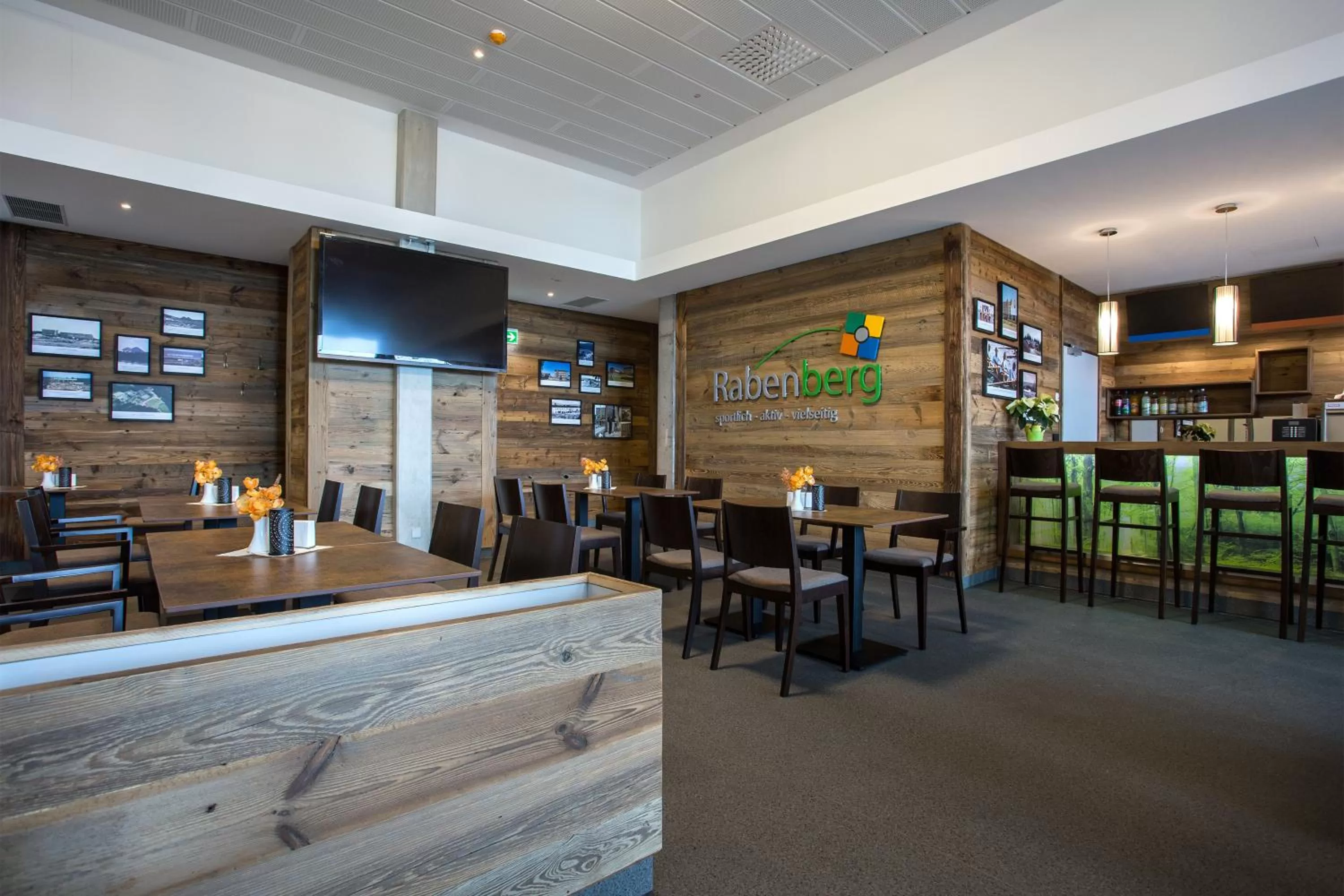 Restaurant/places to eat in Sportpark Rabenberg