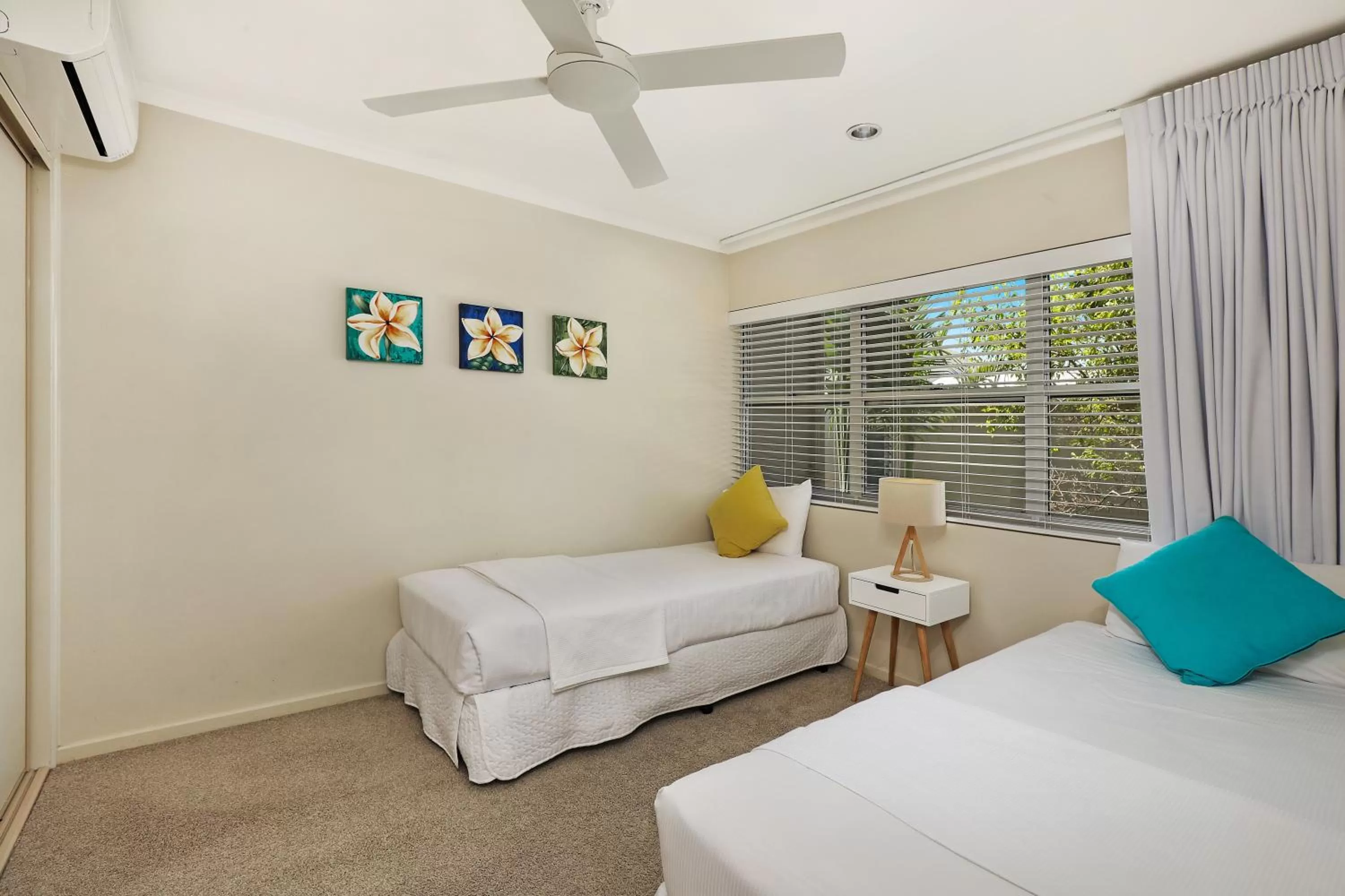 Bed in Andari Holiday Apartments