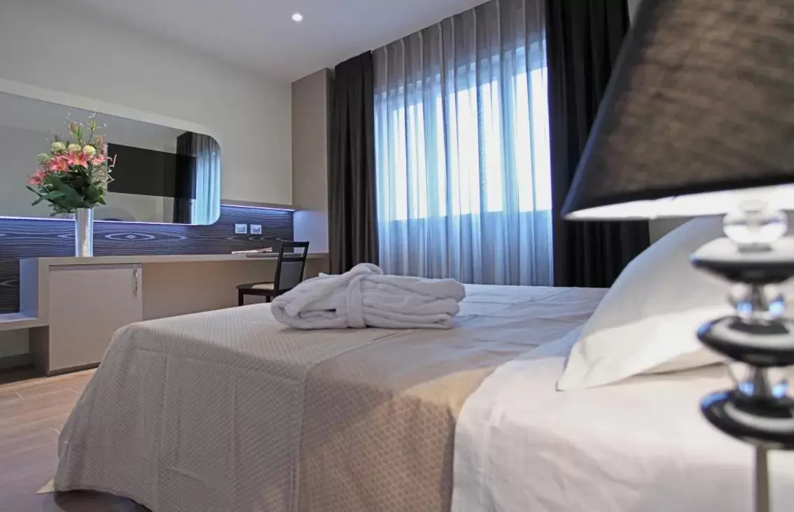 Superior Double or Twin Room in Grand Hotel Forlì Superior Double or Twin Room in Grand Hotel Forlì