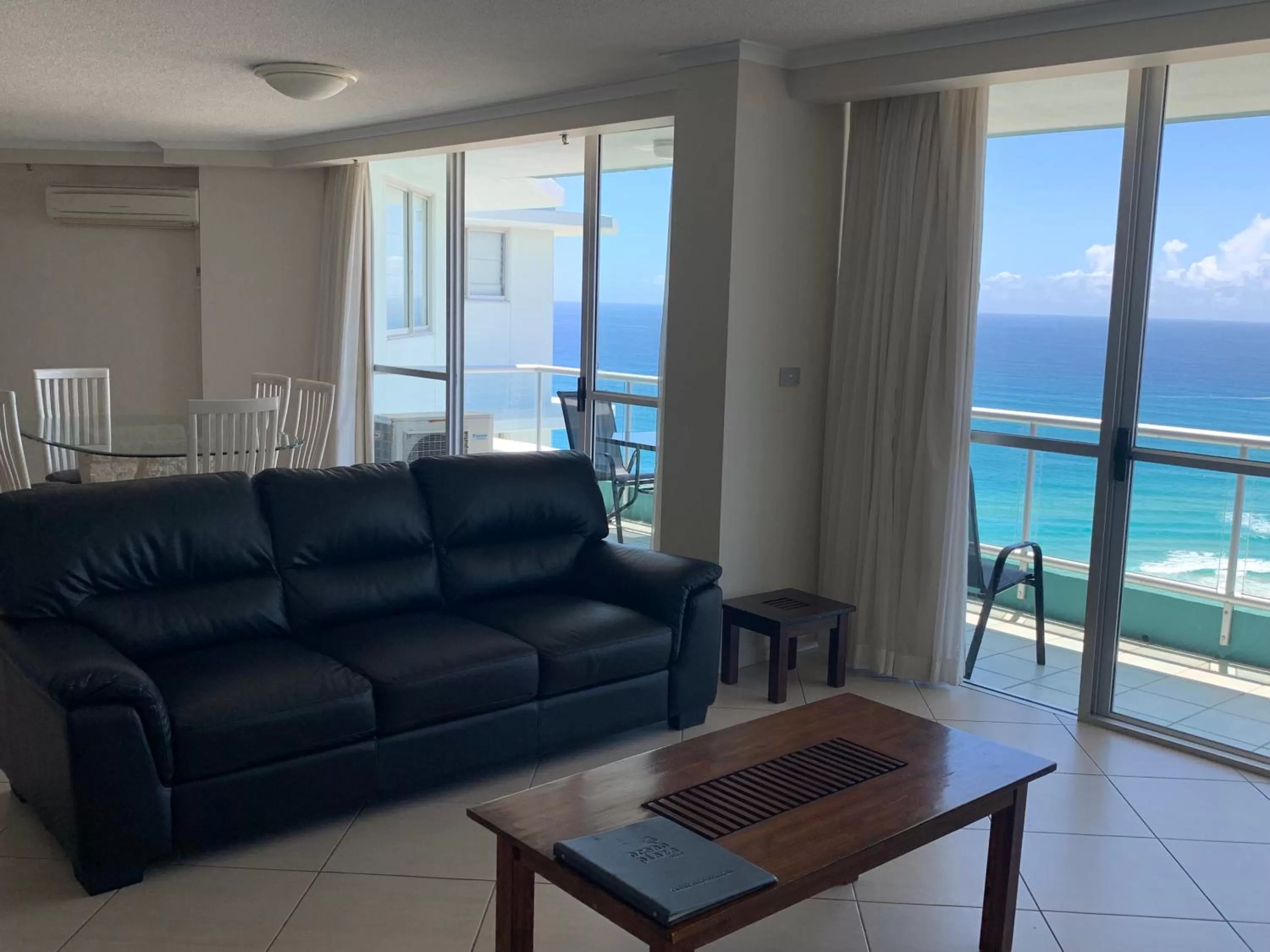 Living room in Ocean Plaza Resort