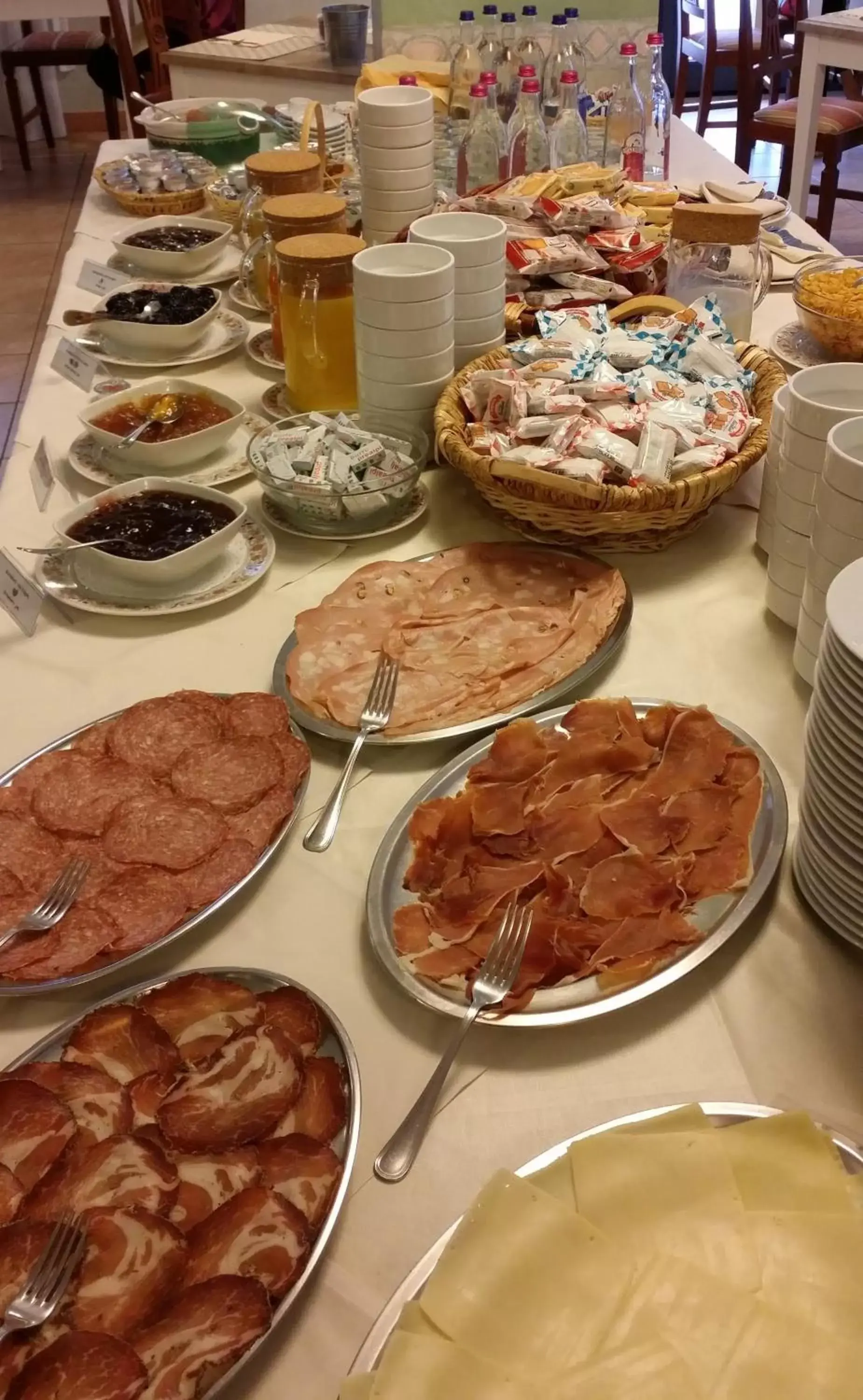 Buffet breakfast in Albergo Ristorante San Biagio