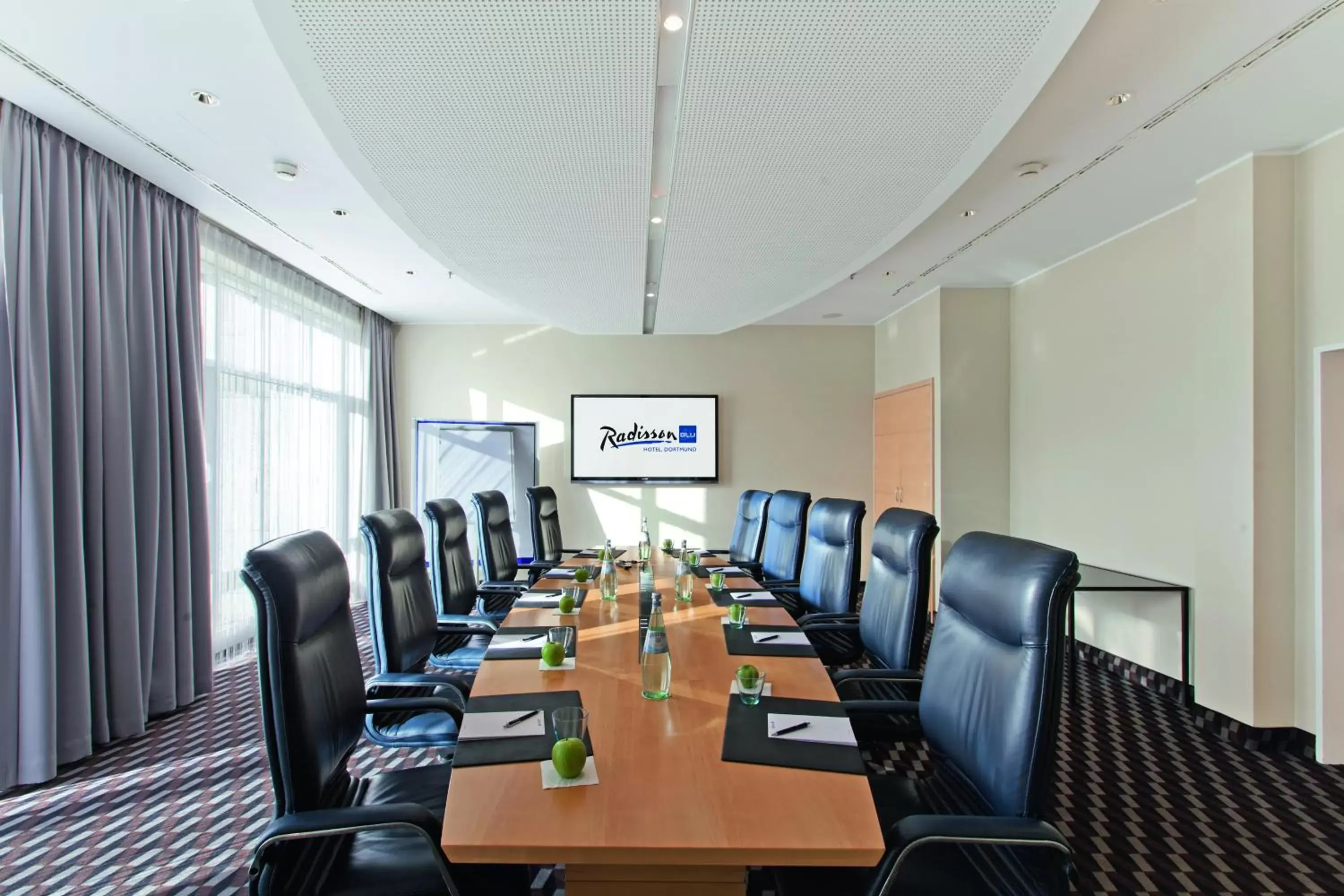 Meeting/conference room in Radisson Blu Hotel Dortmund