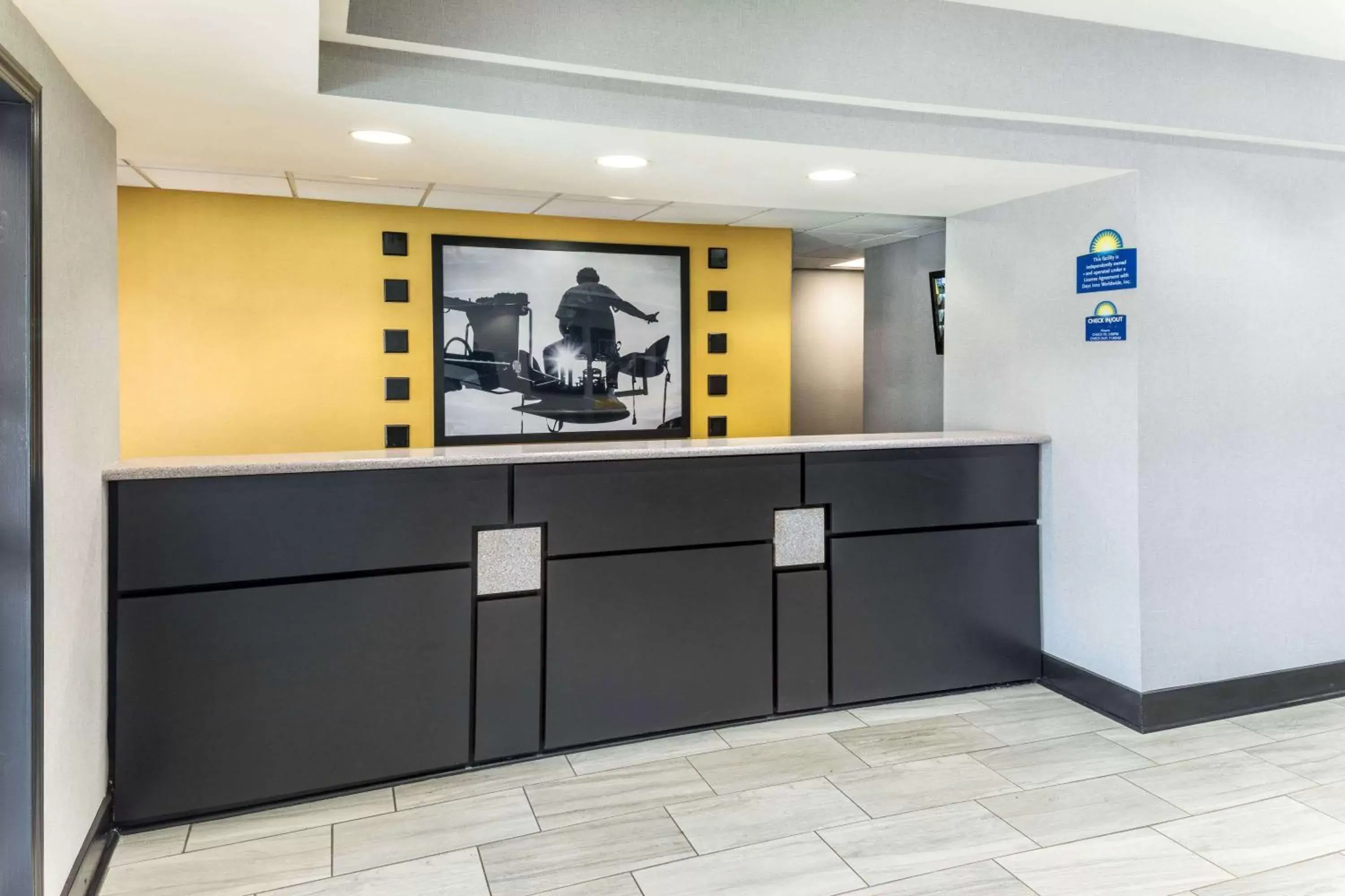 Lobby or reception, Lobby/Reception in Days Inn & Suites by Wyndham Union City