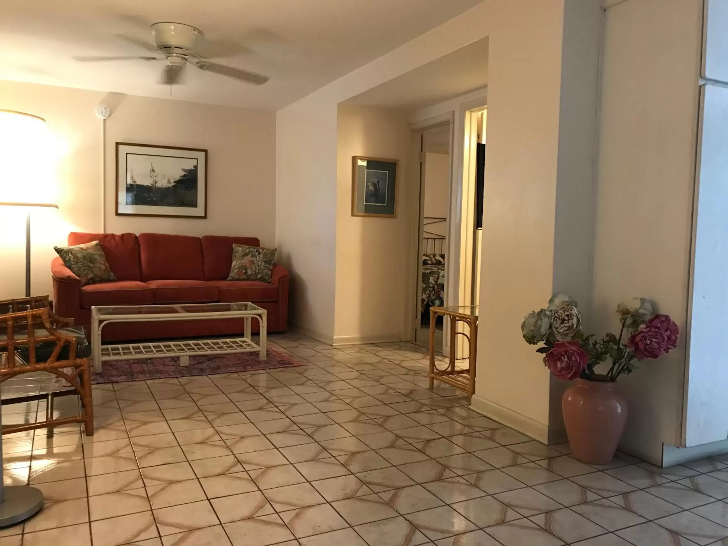 Living room, Seating Area in El Patio Motel