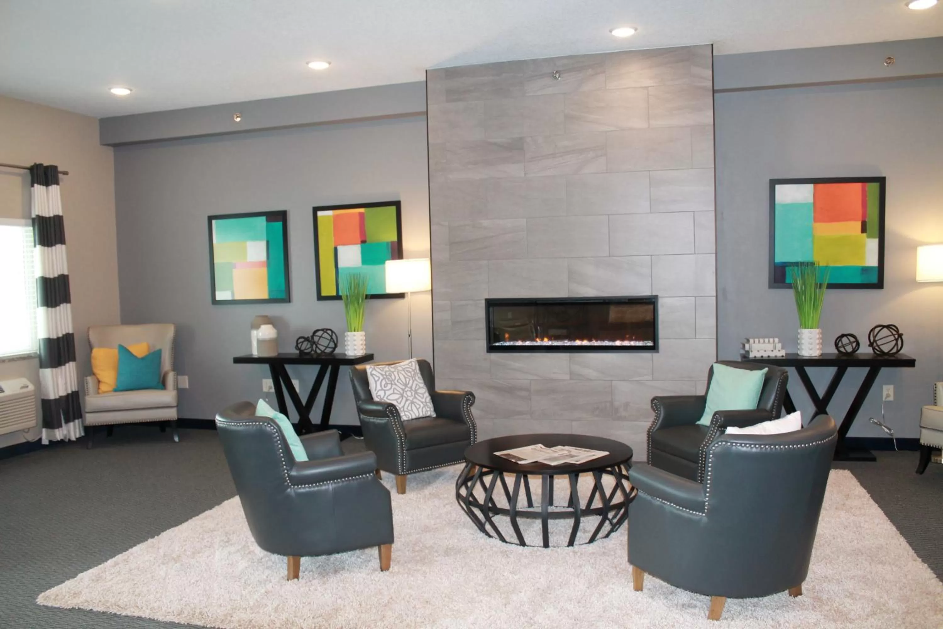 Brookstone Lodge & Suites - Emmetsburg