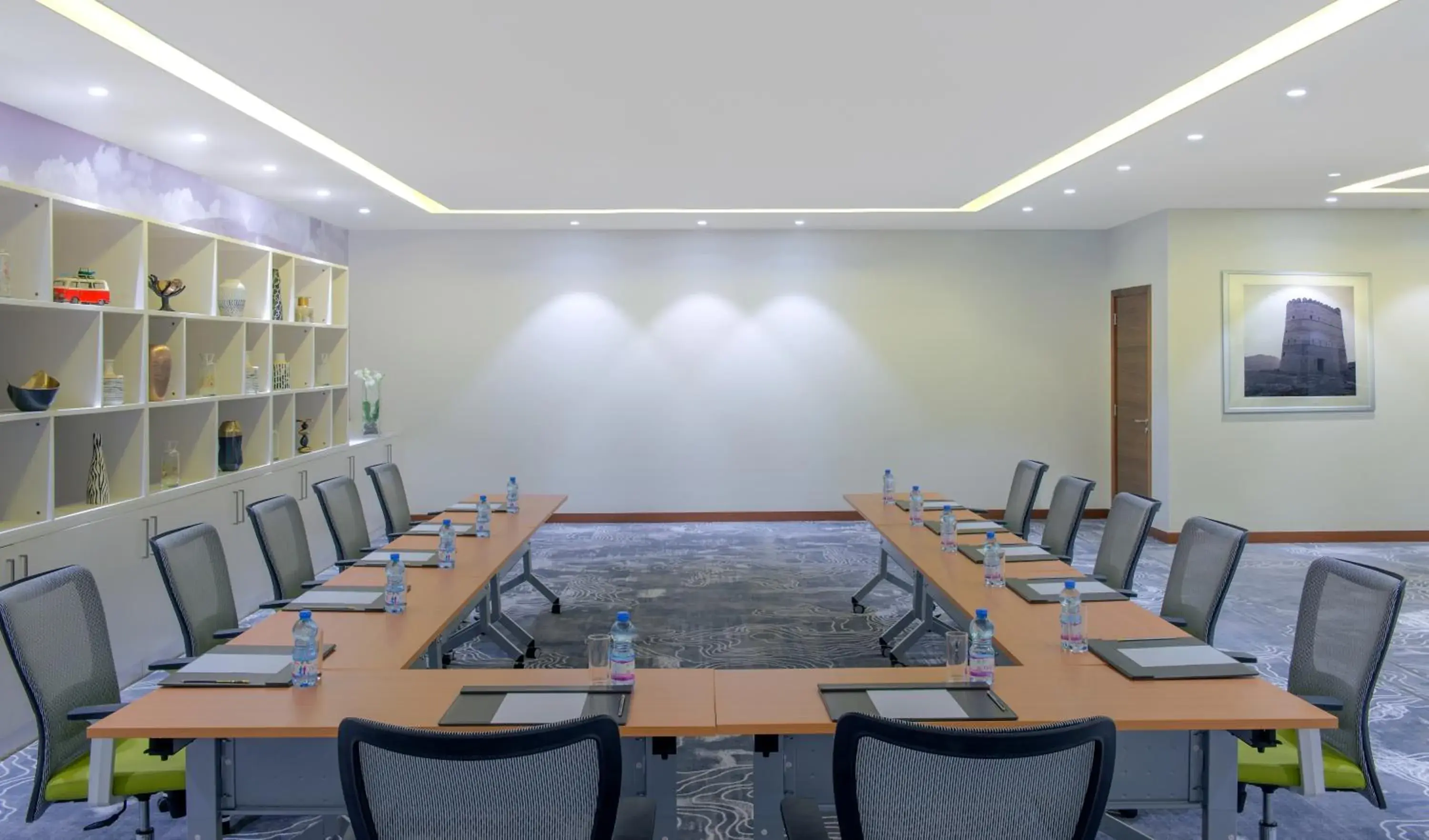 Business facilities in Wyndham Garden Muscat Al Khuwair