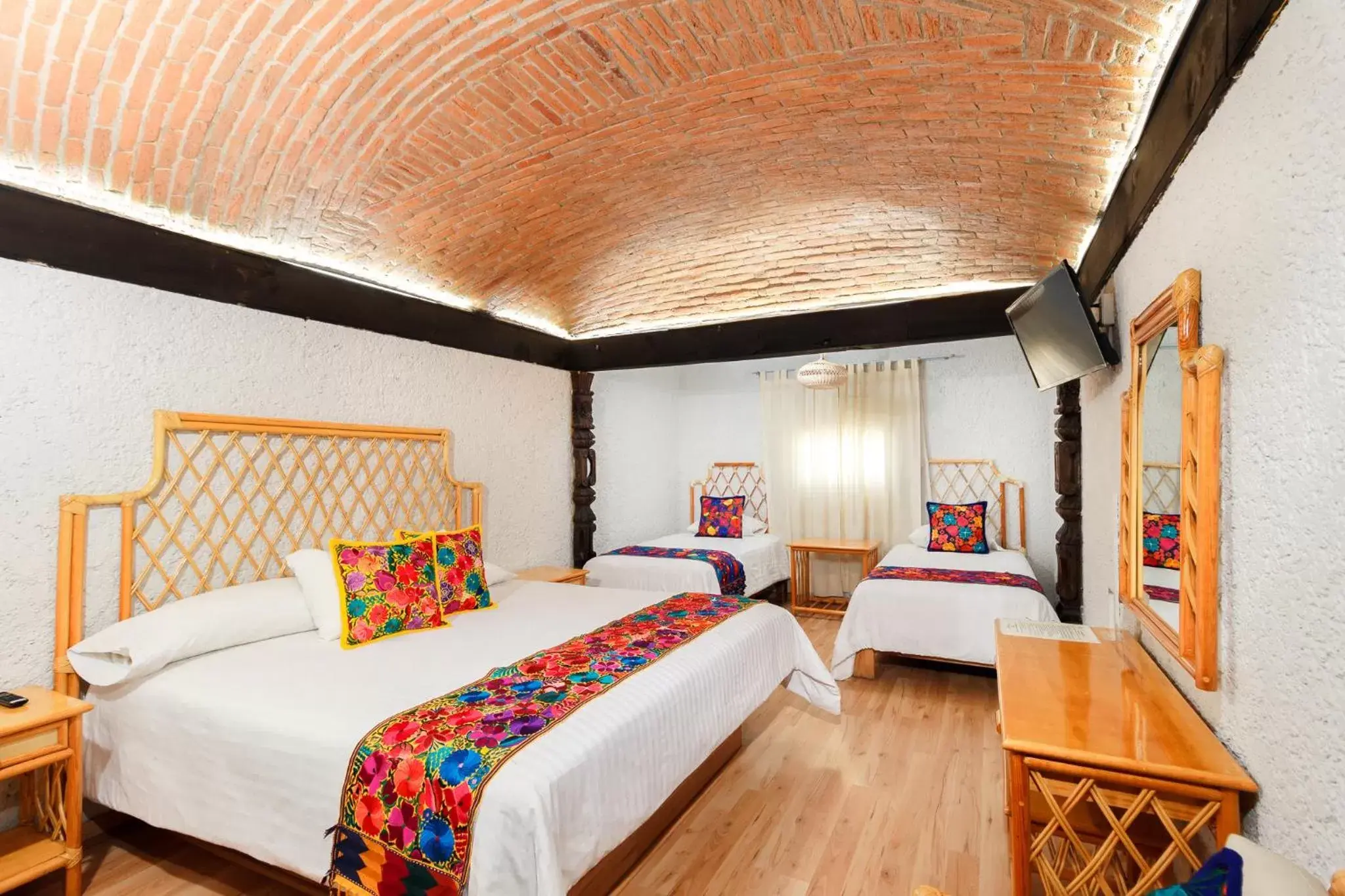 Photo of the whole room, Bed in Hotel Hacienda Montesinos