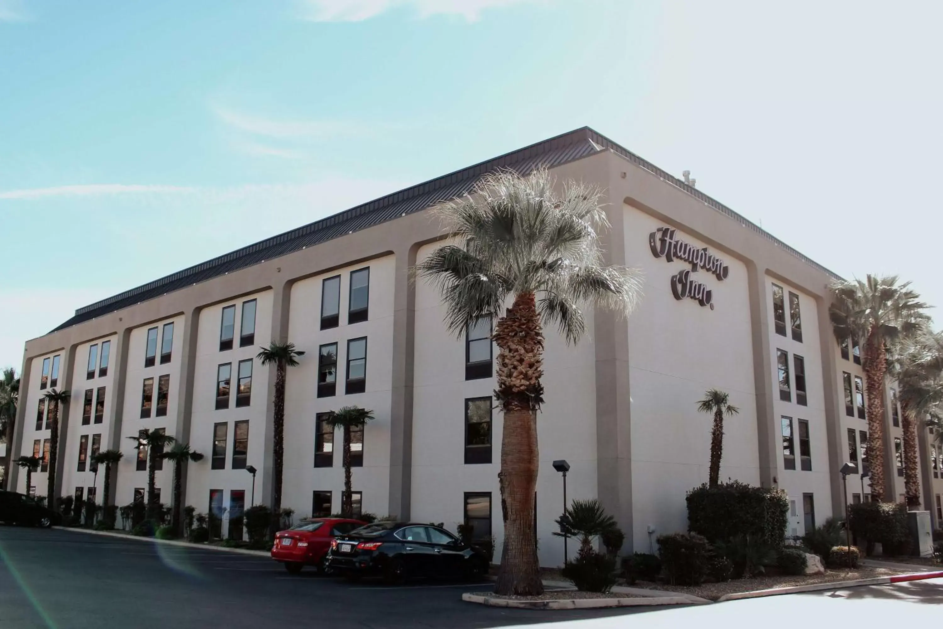 Property building in Hampton Inn St. George Property building in Hampton Inn St. George