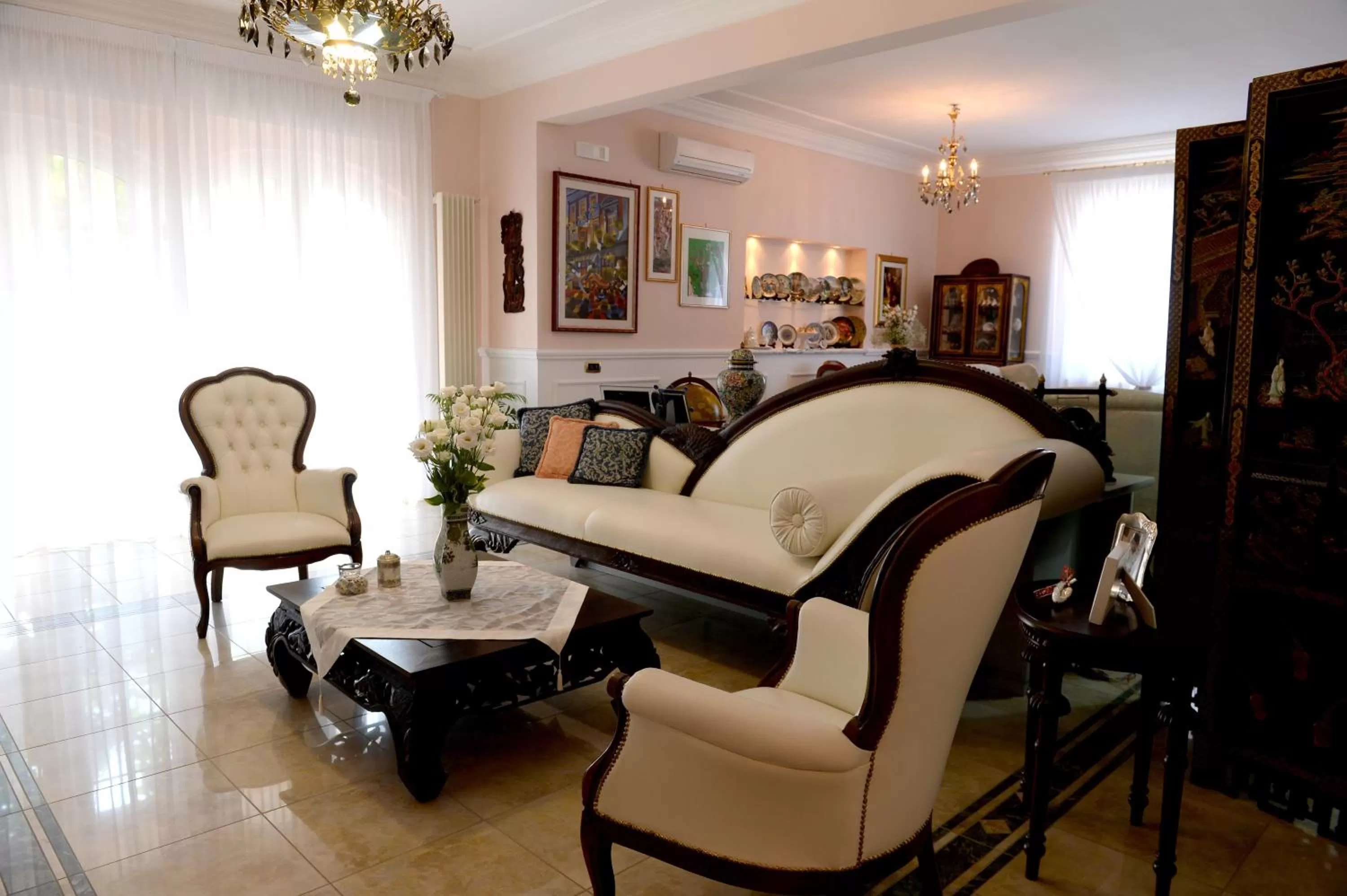 Business facilities in Il Giardino delle Jacaranda