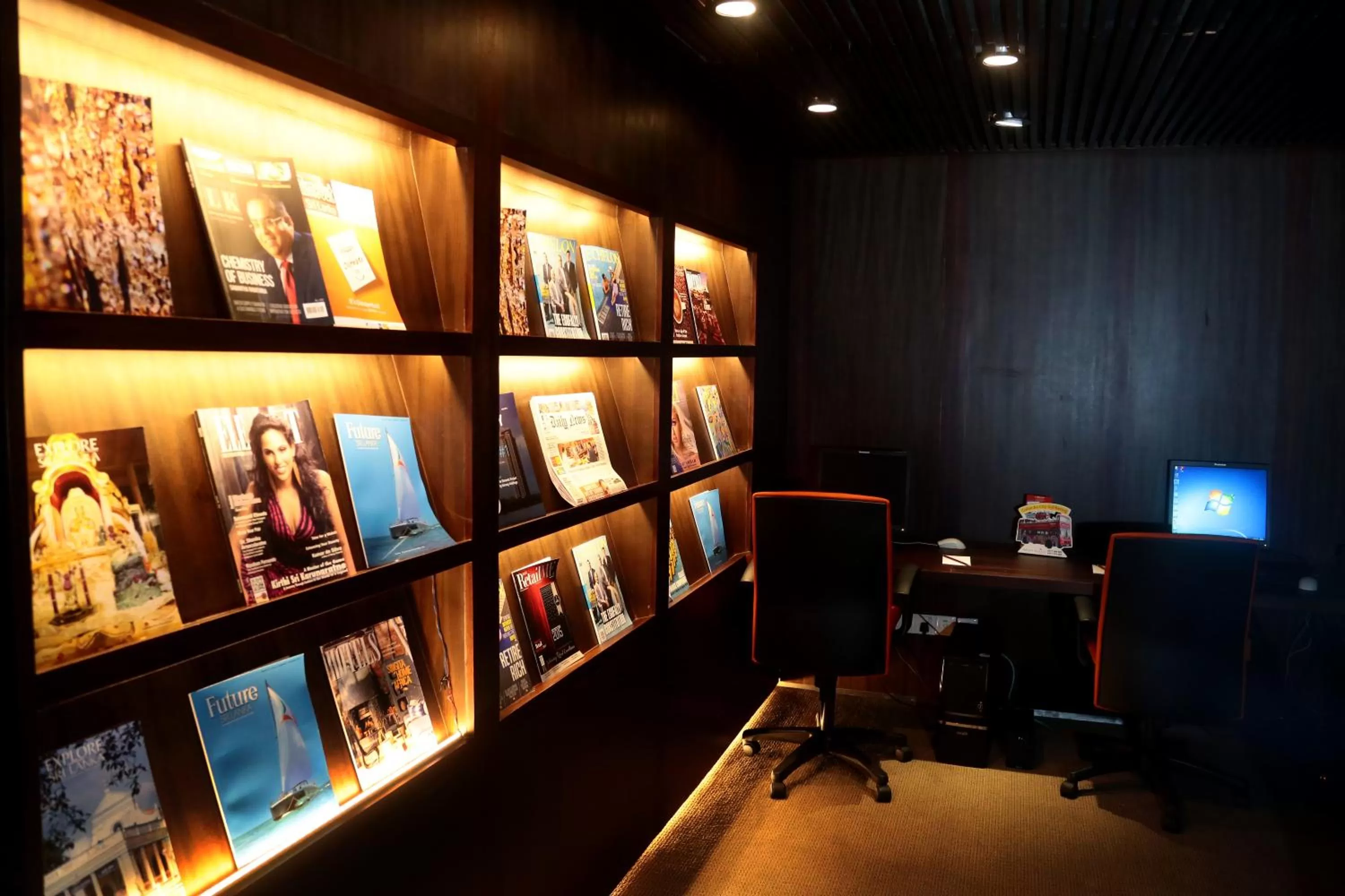 Business facilities in Ramada Colombo