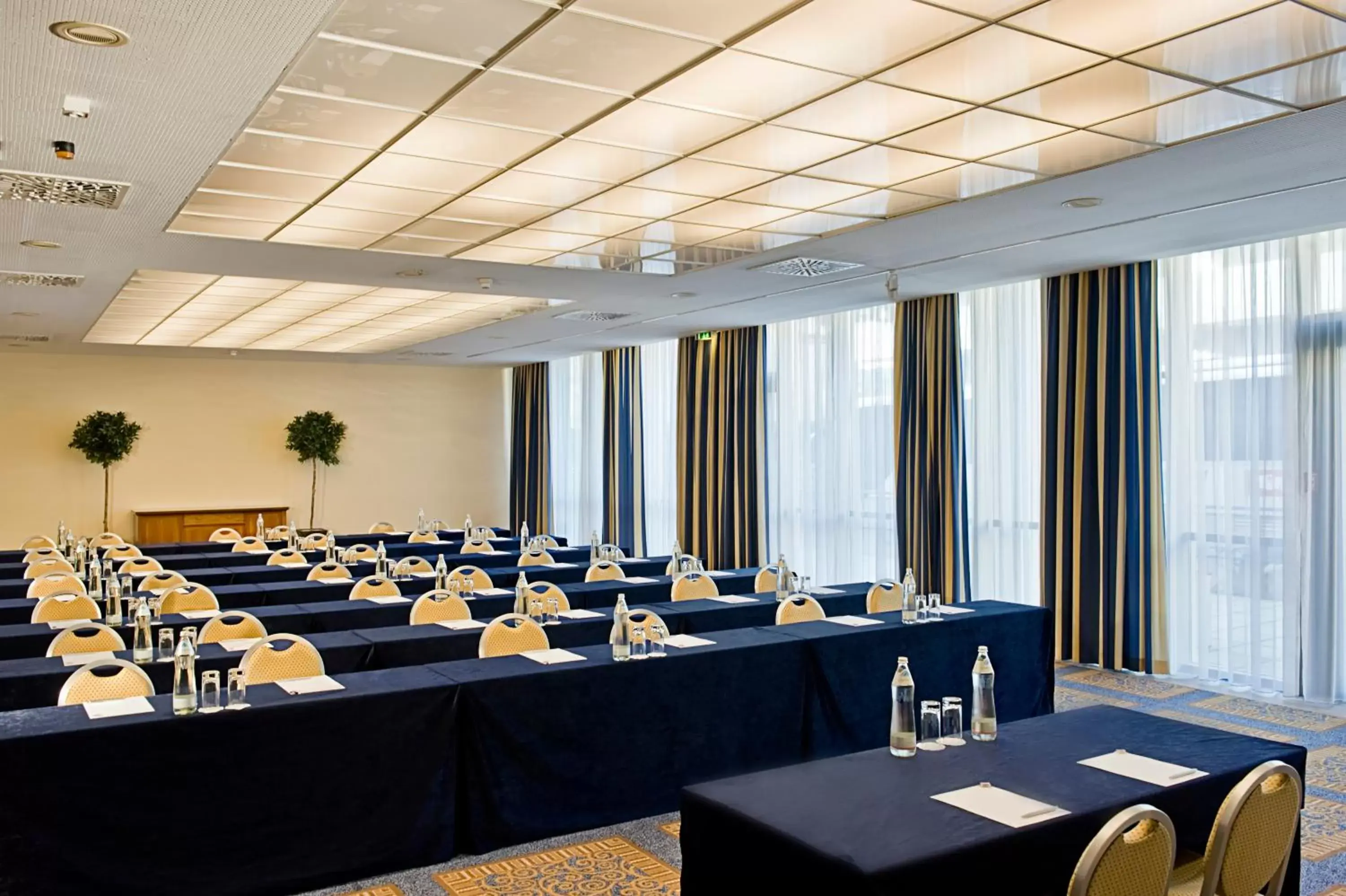 Business facilities in Wyndham Grand Salzburg Conference Centre