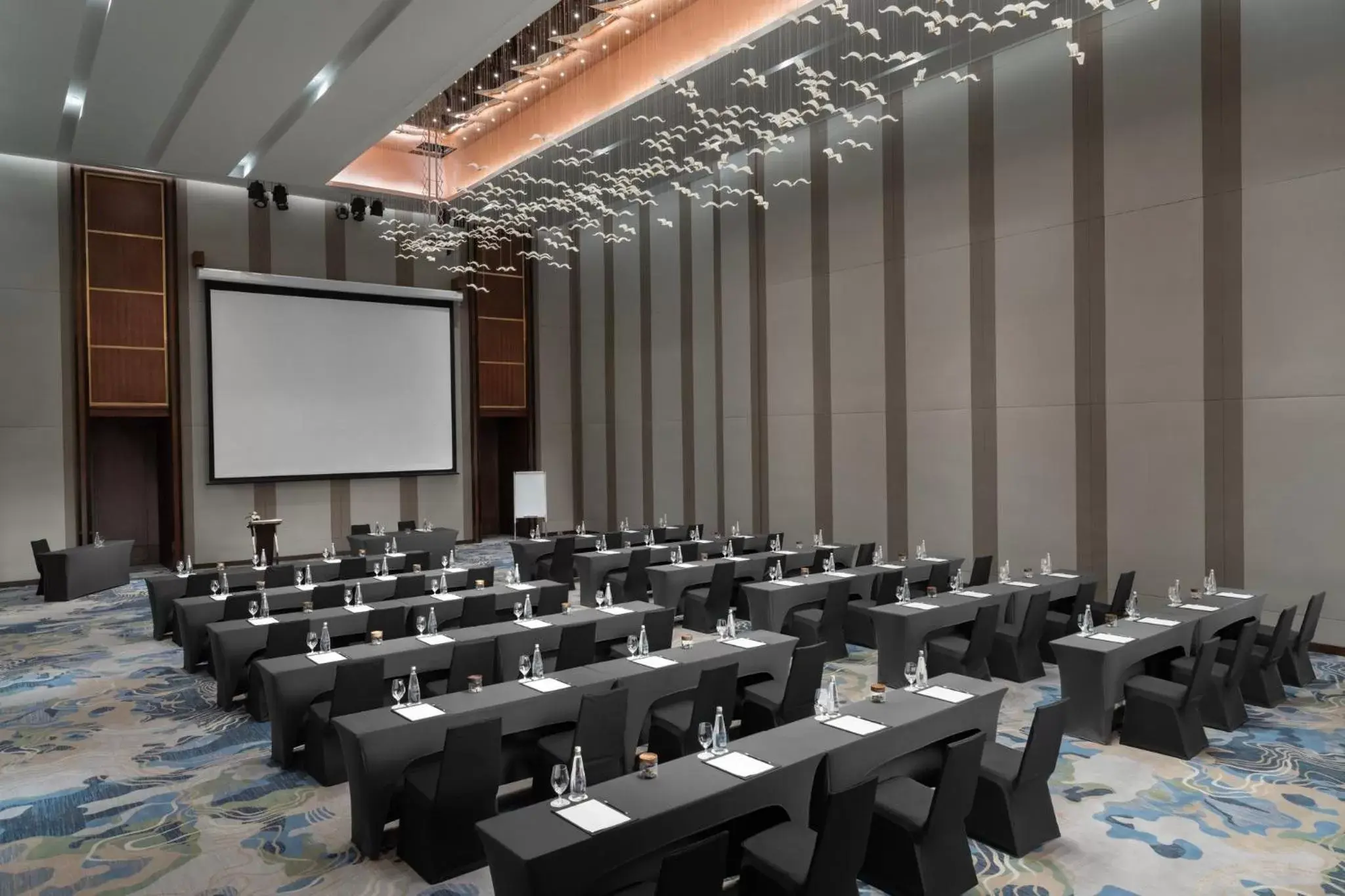 Meeting/conference room in Crowne Plaza Vinh Yen City Centre, an IHG Hotel