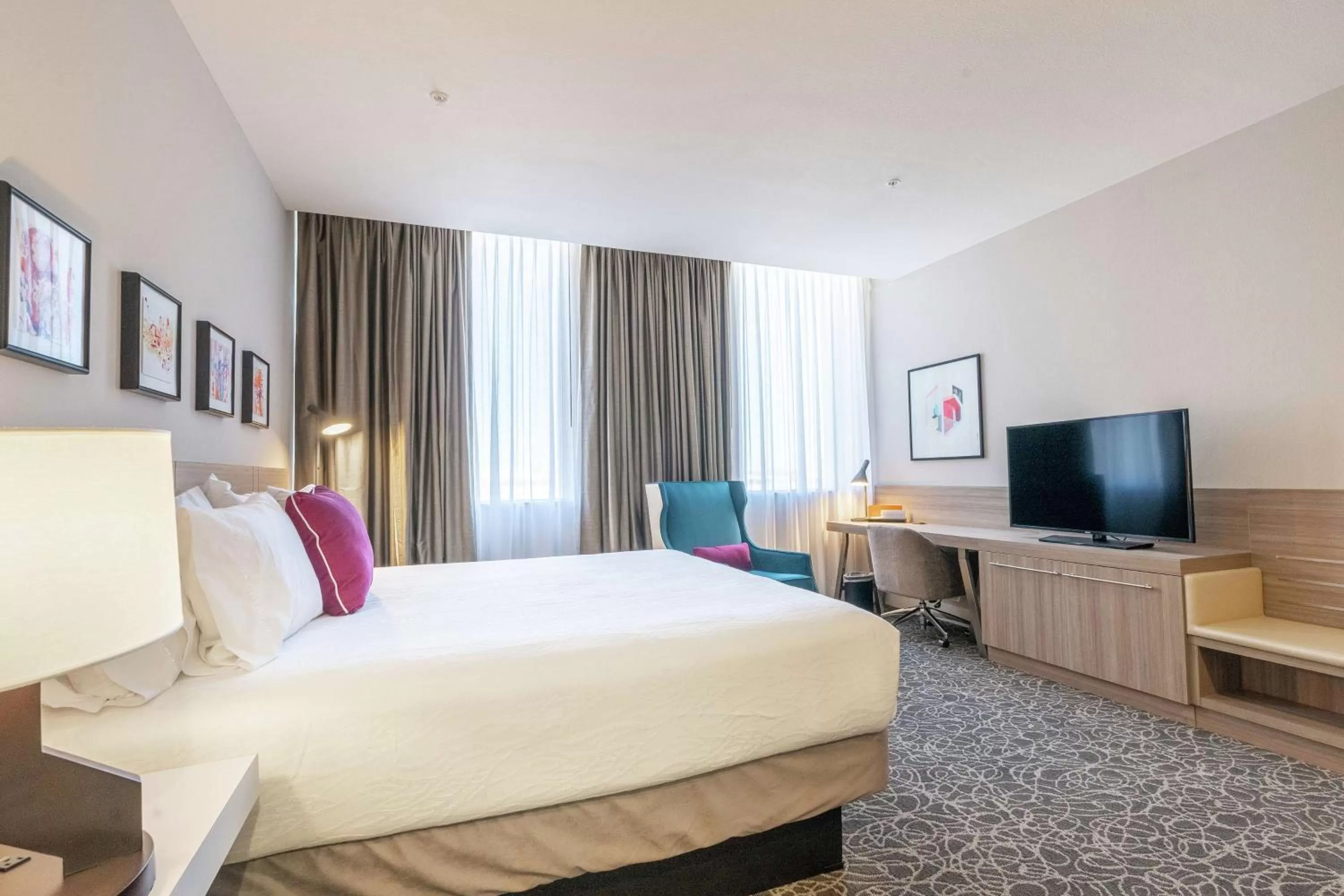 Bedroom, Bed in Hilton Garden Inn Wichita Downtown, Ks