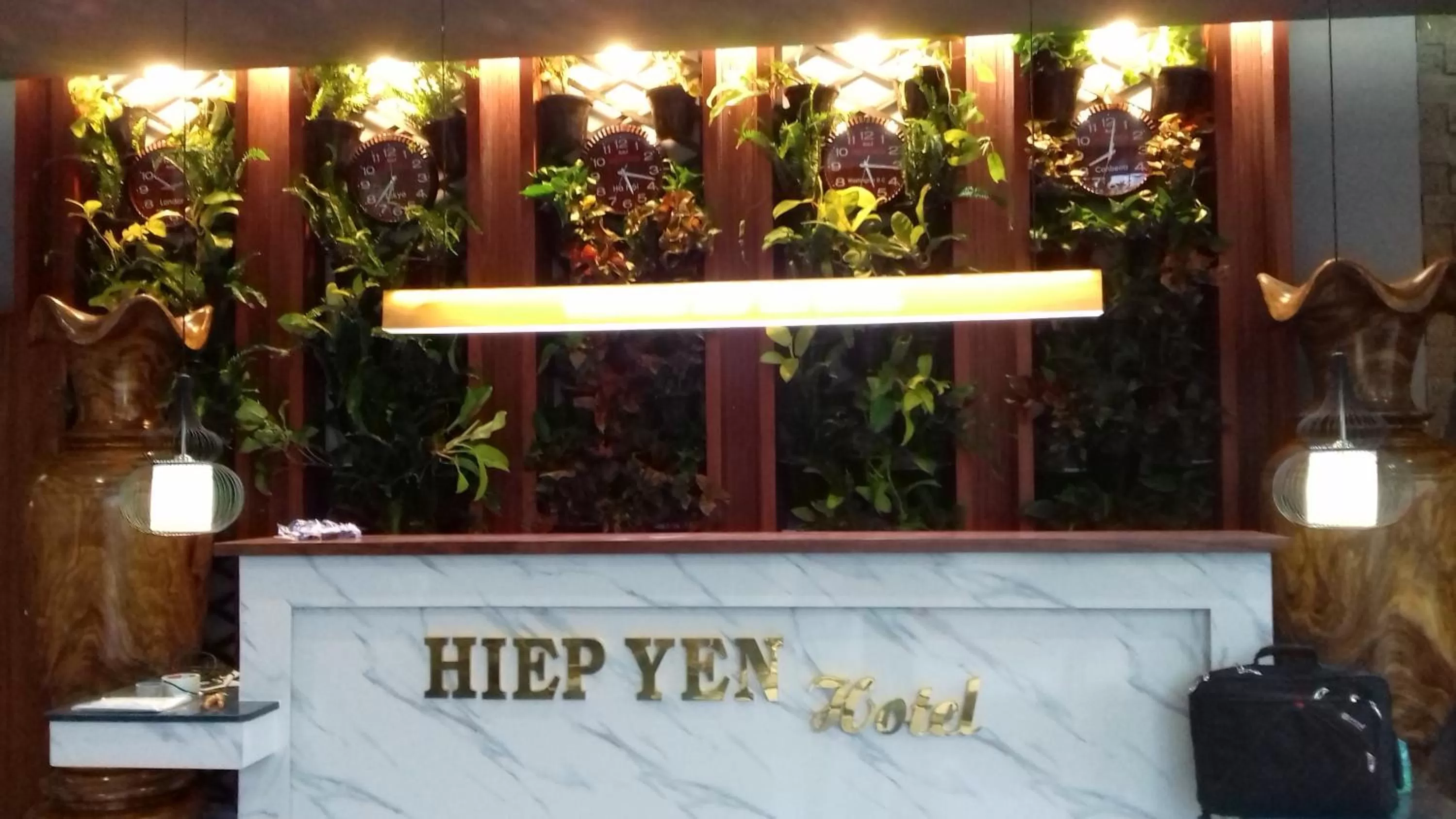 Khách Sạn Hiệp Yến
