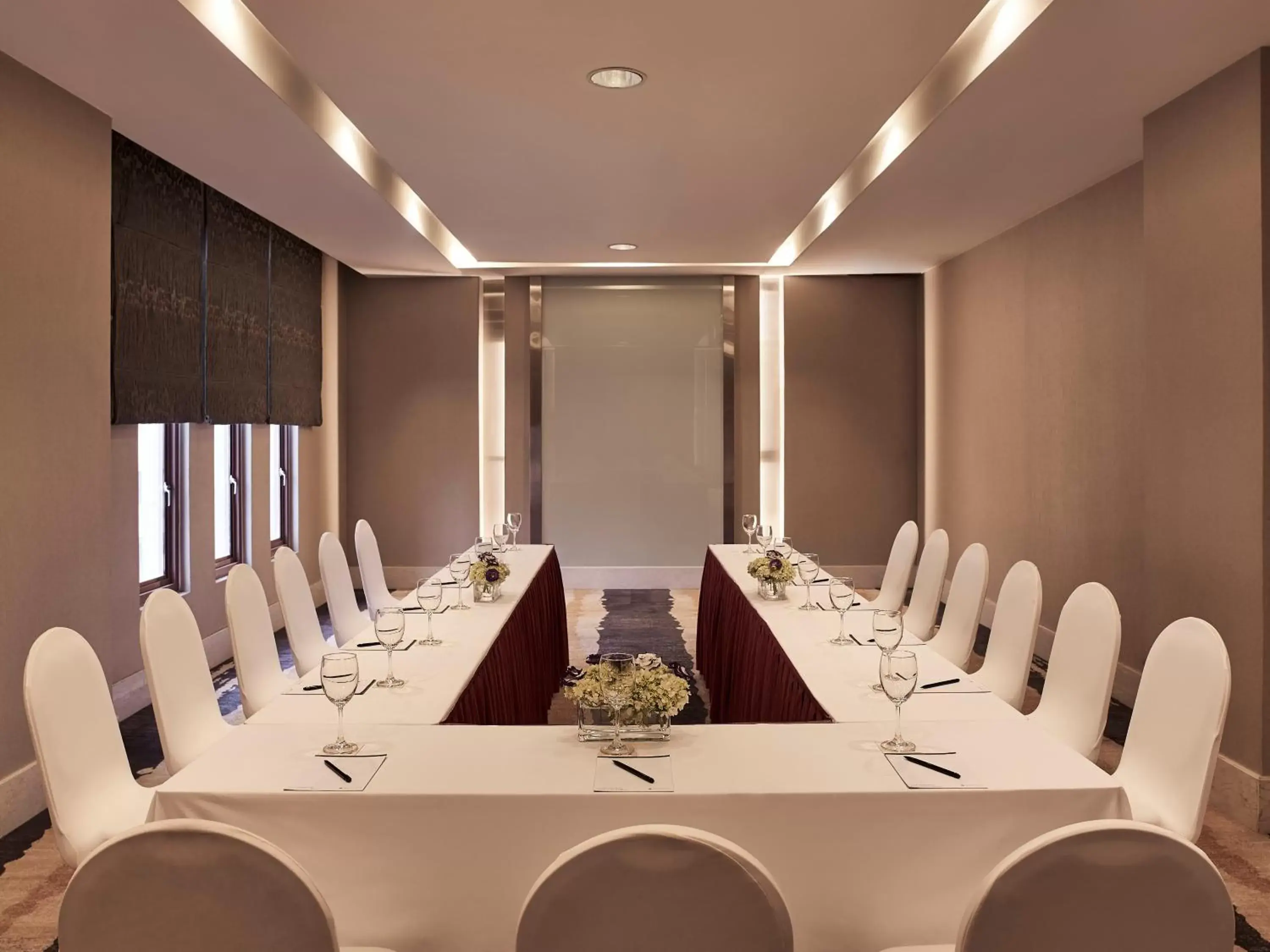 Meeting/conference room in Pullman Hanoi