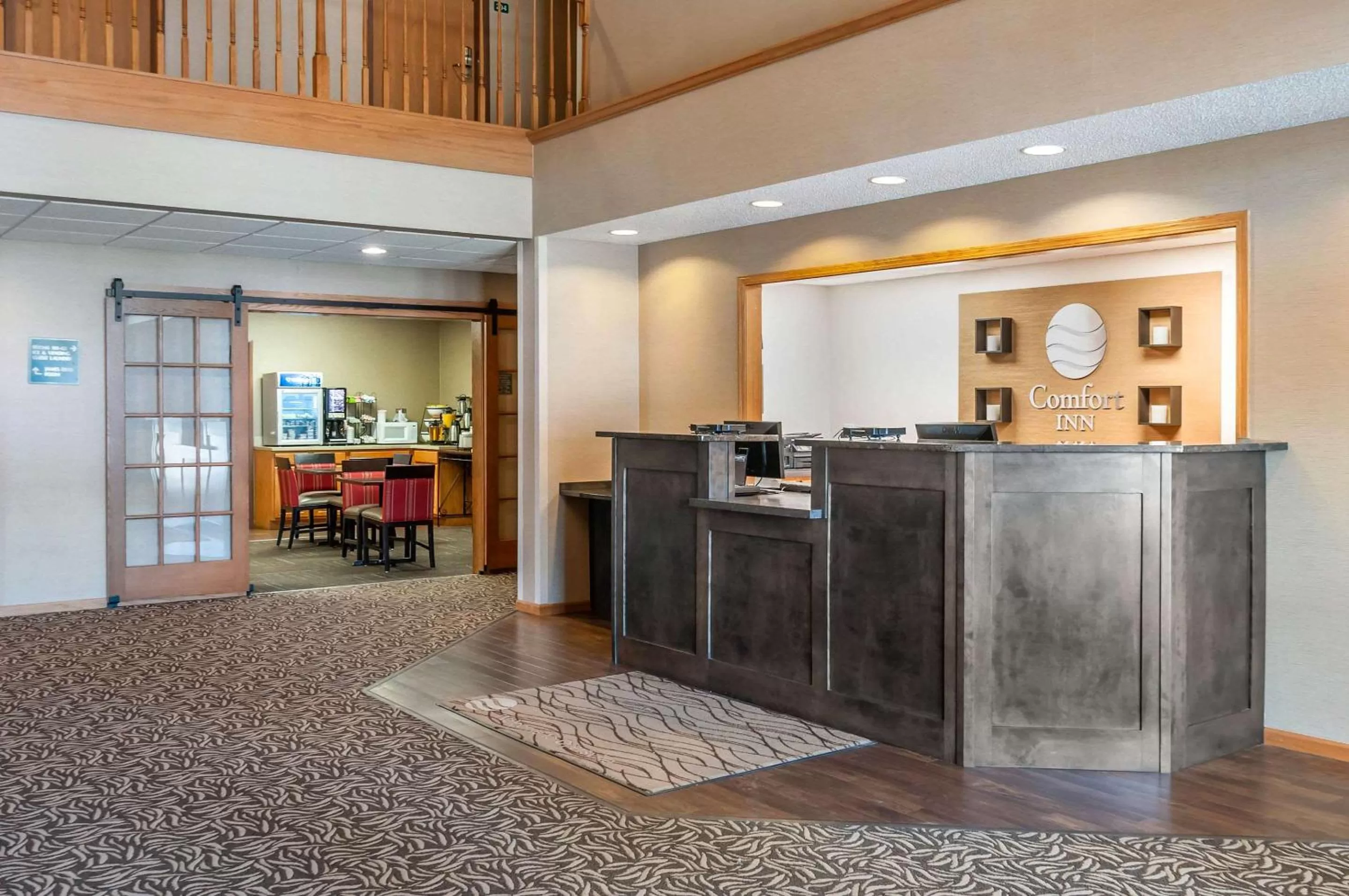Lobby or reception in Comfort Inn Dyersville Near the Field of Dreams