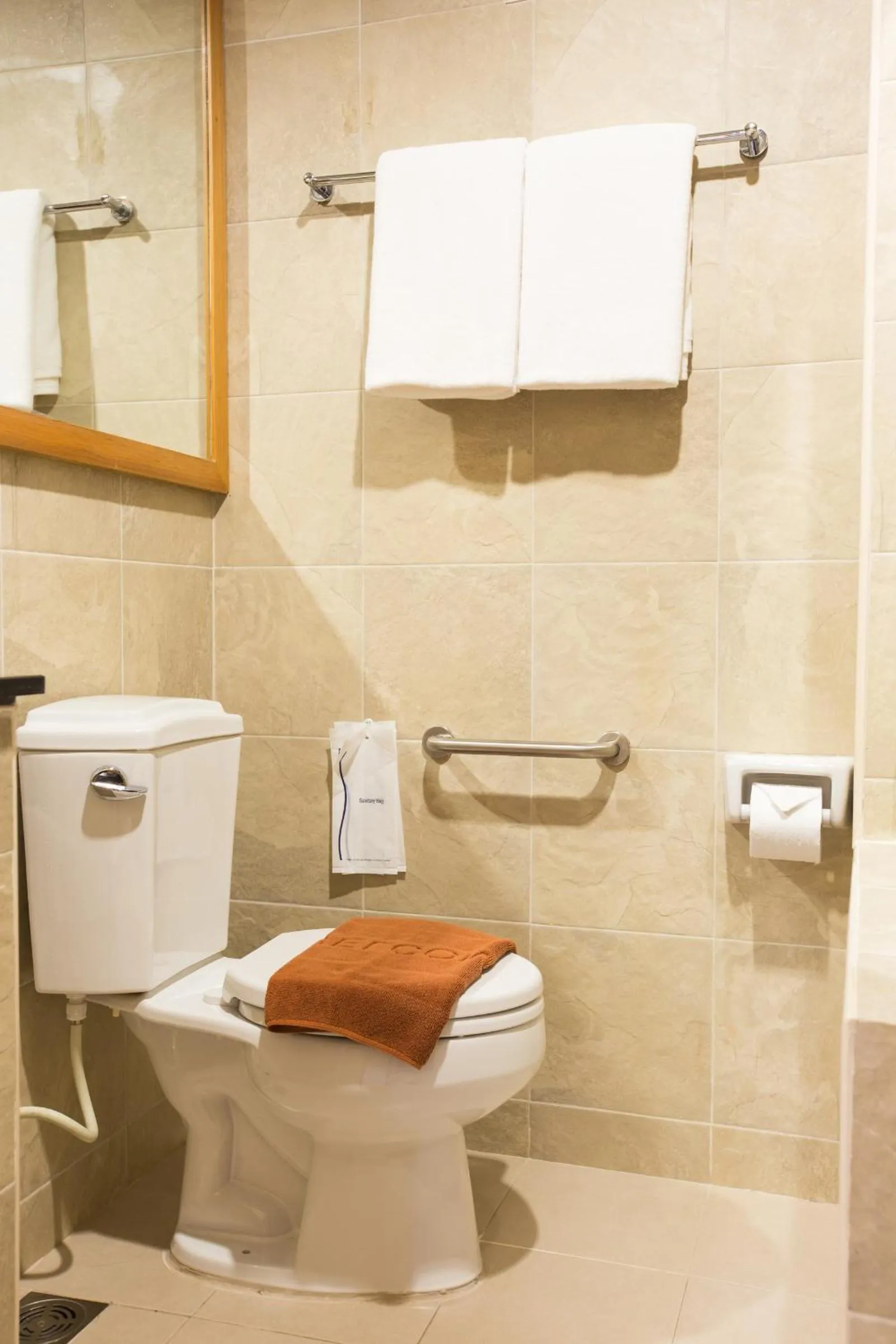 Bathroom in Tee Pak Dee Resident Phuket