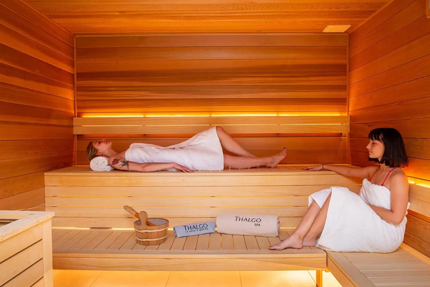 Sauna in Radisson Blu Hotel, Rouen Centre