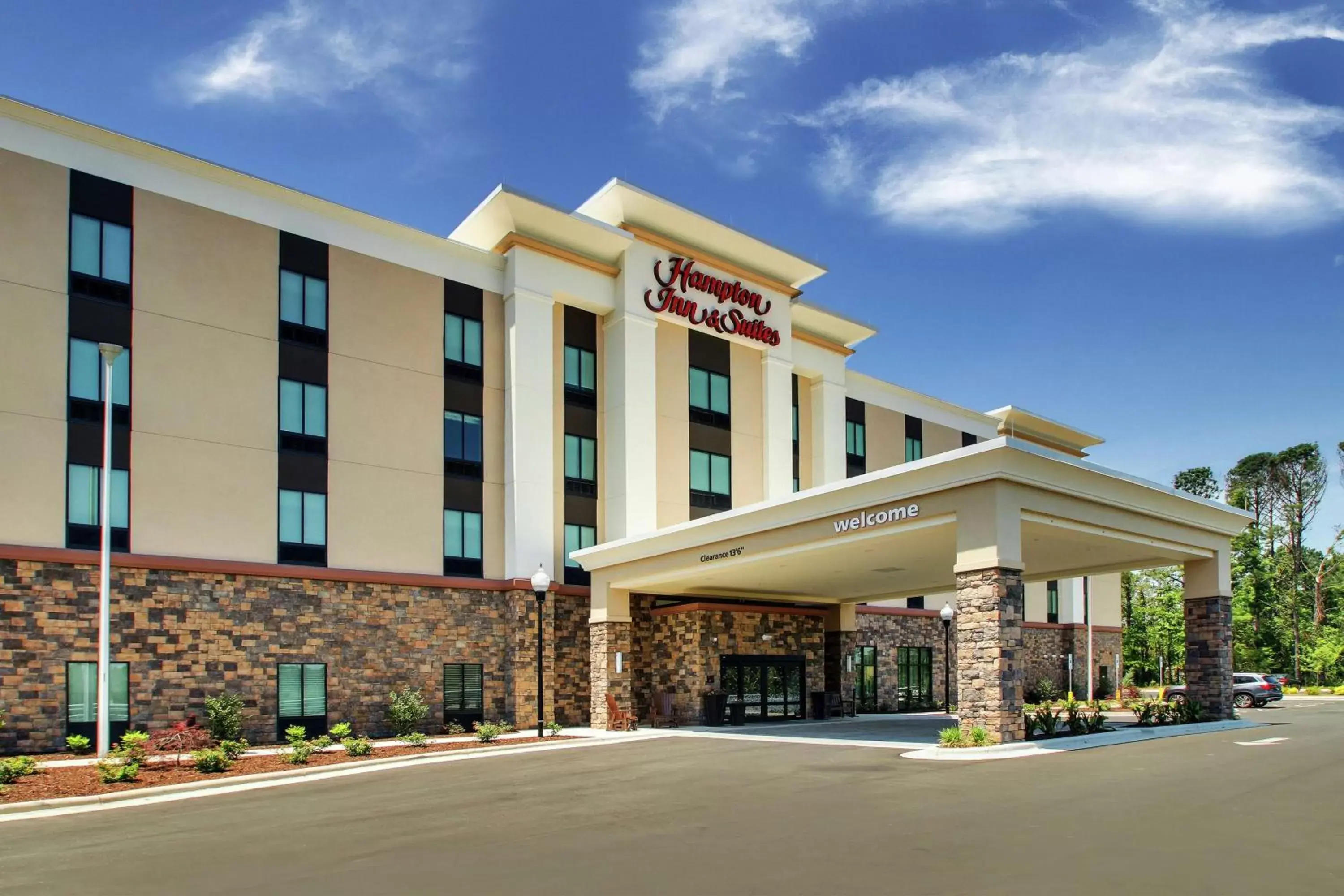 Property building in Hampton Inn & Suites By Hilton Southport Property building in Hampton Inn & Suites By Hilton Southport