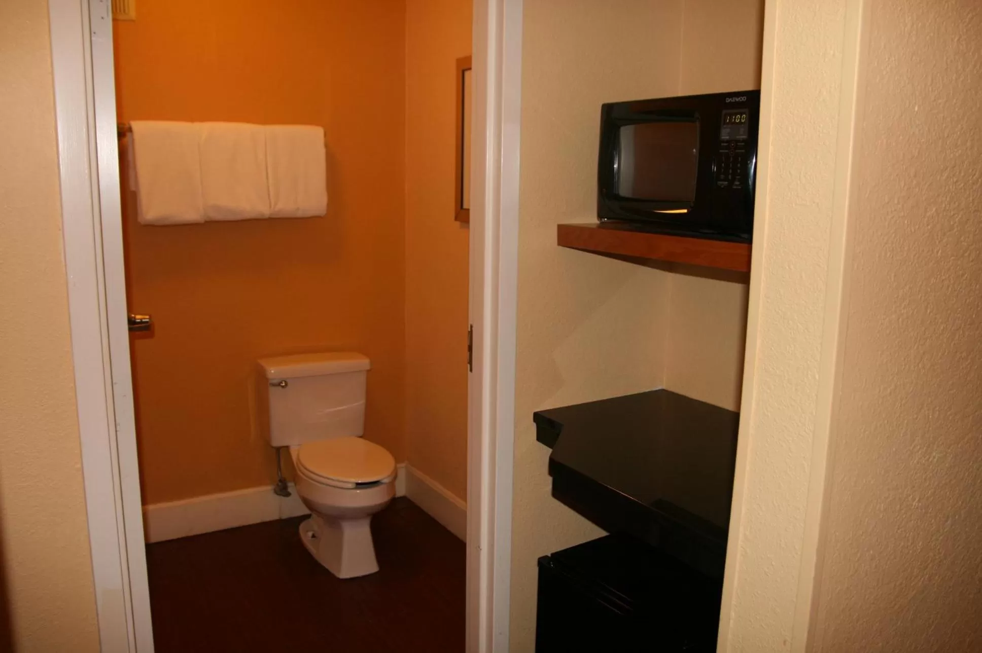 Bathroom in Okatie Hilton Head Hotel