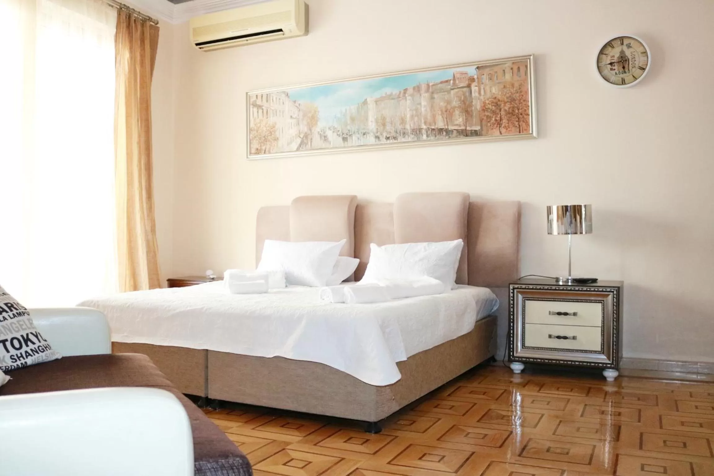 Bed in Luxors Garden