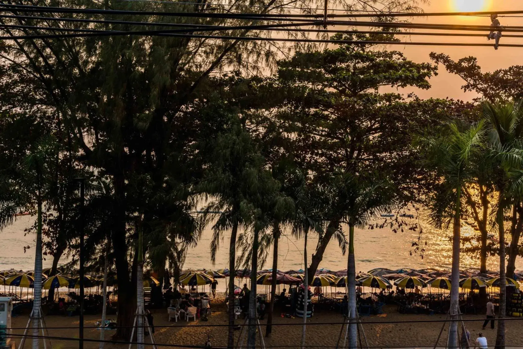 Beach in Jomtien Boathouse