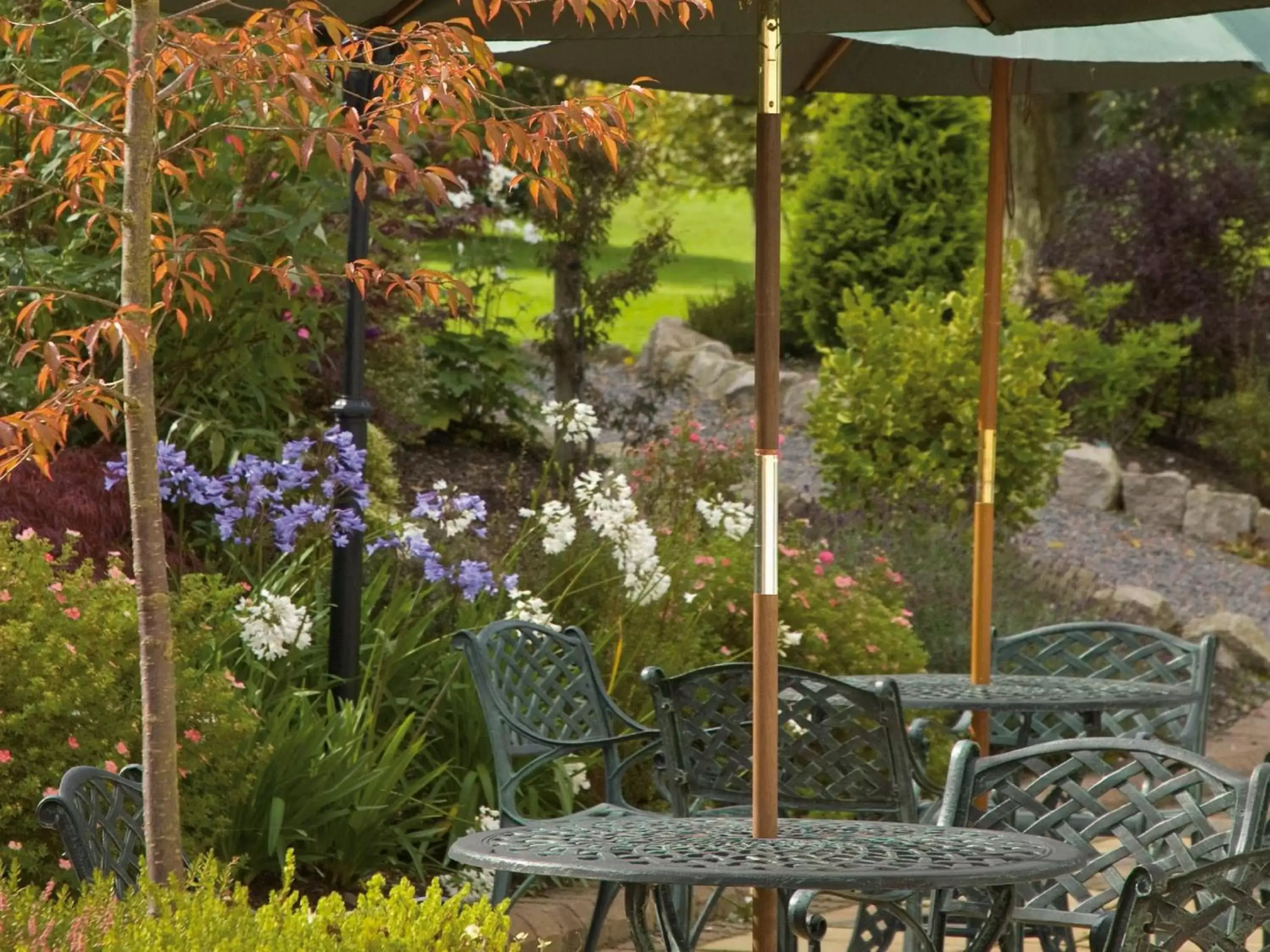 Patio, Garden in Macdonald Drumossie Hotel Inverness