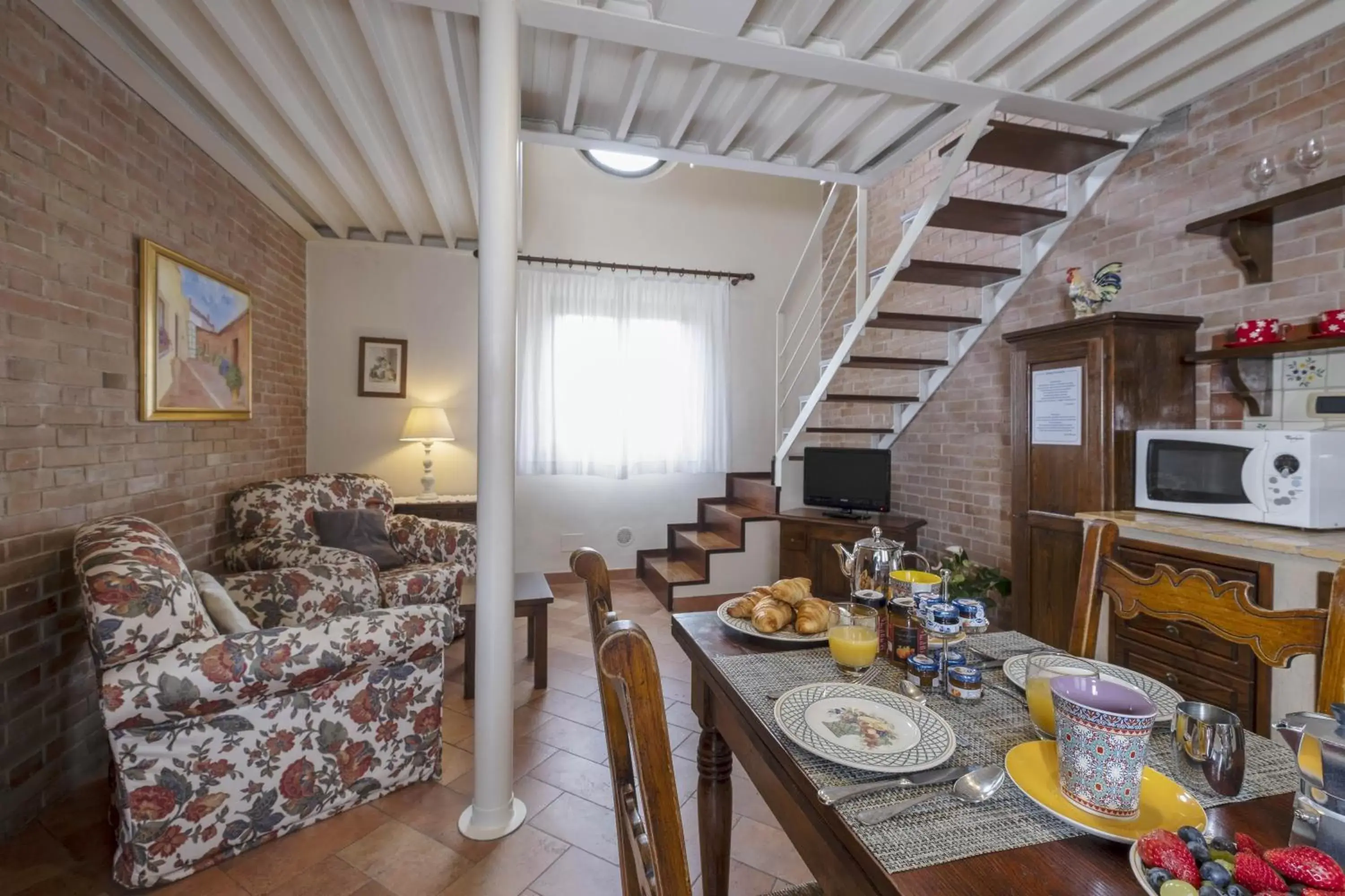 Living room, Dining Area in Borgo Grondaie